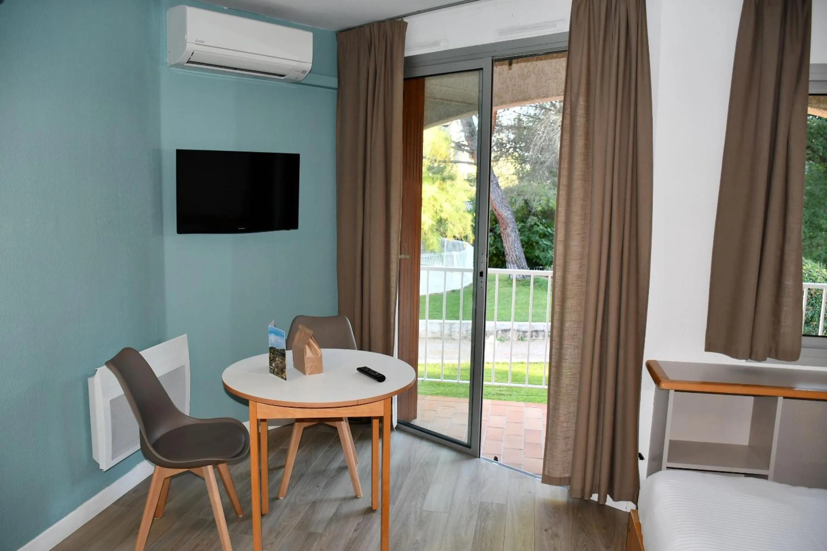 Standard Studio in Les Hauts De Greoux