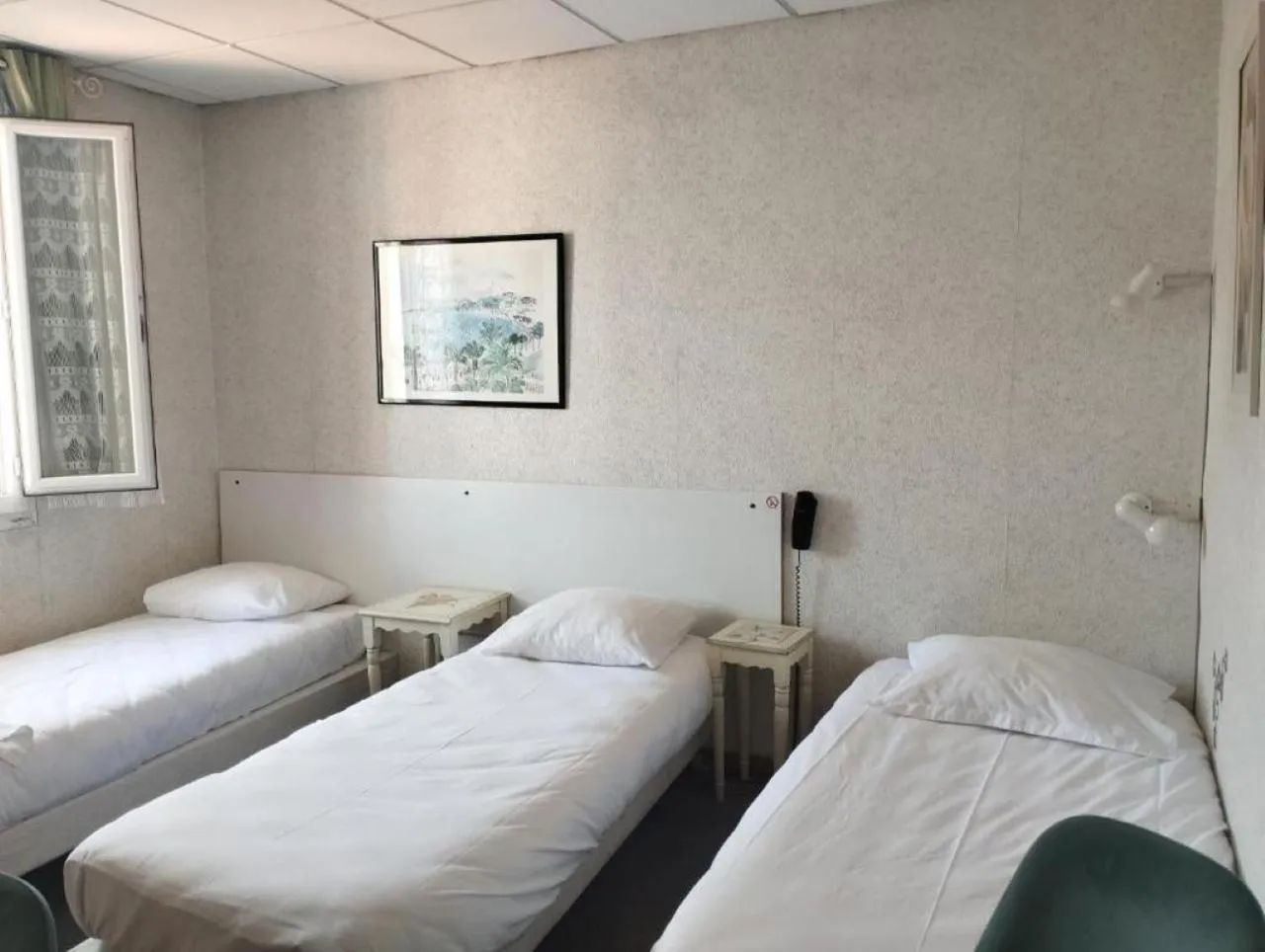 Bed in Hotel De Provence