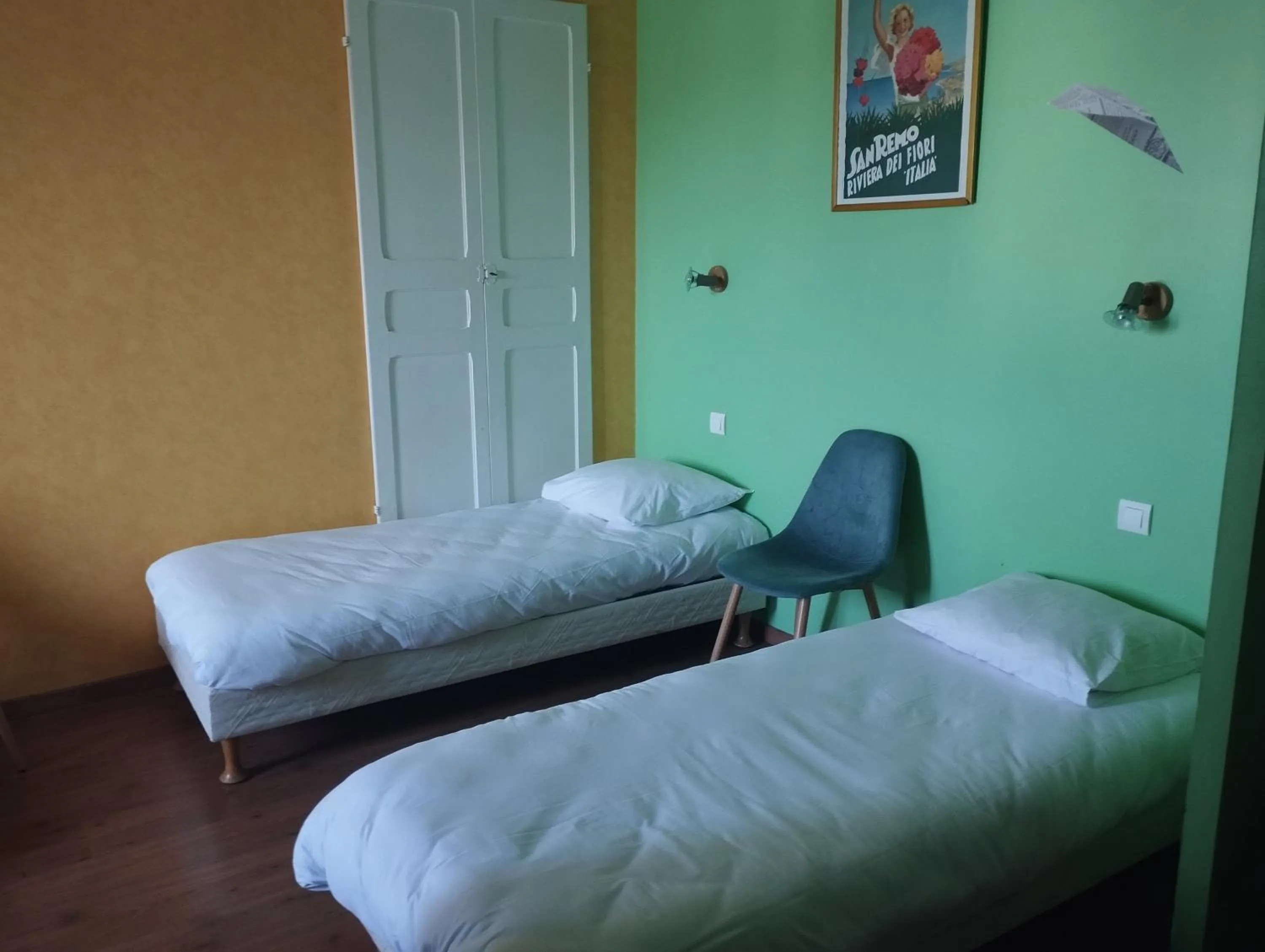 Bedroom, Bed in Hotel De Provence