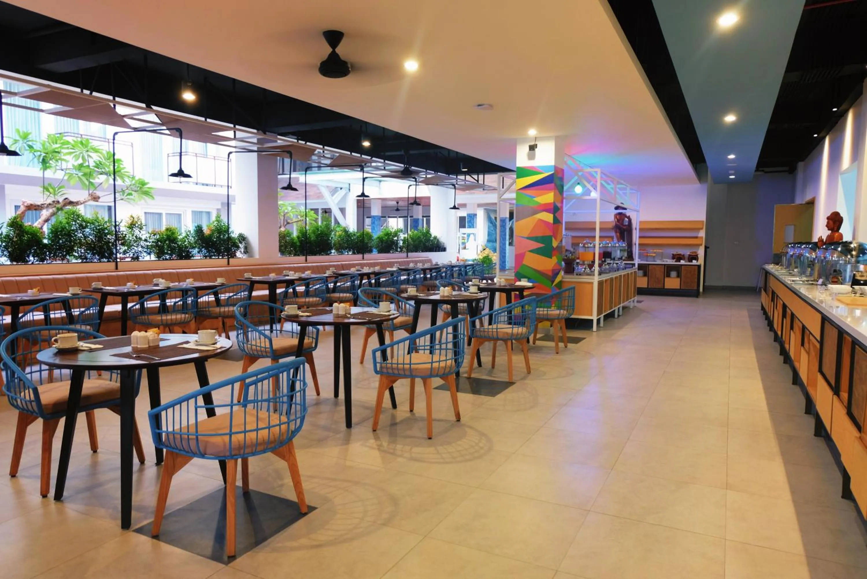 Restaurant/places to eat in Kuta Beach Club Hotel