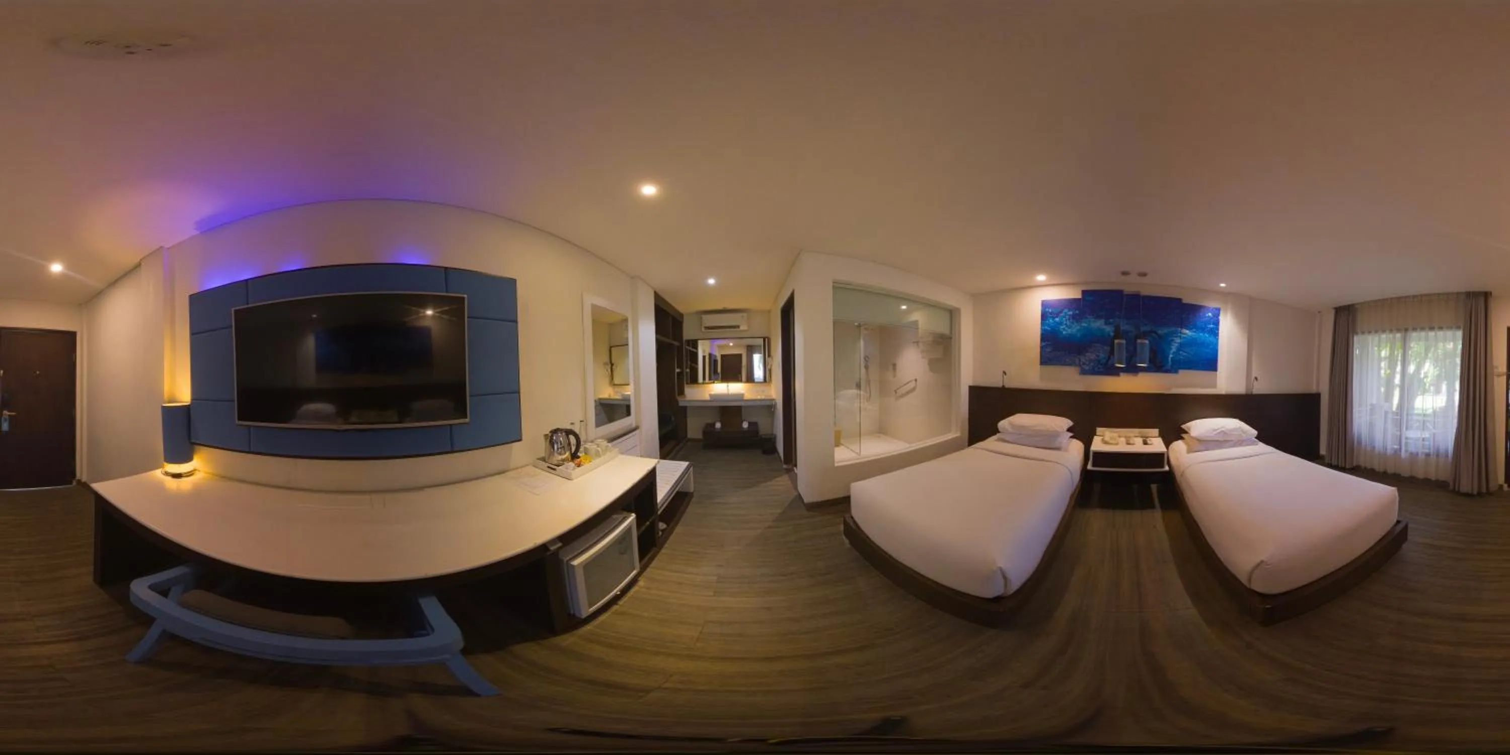 Bedroom, Bed in Kuta Beach Club Hotel