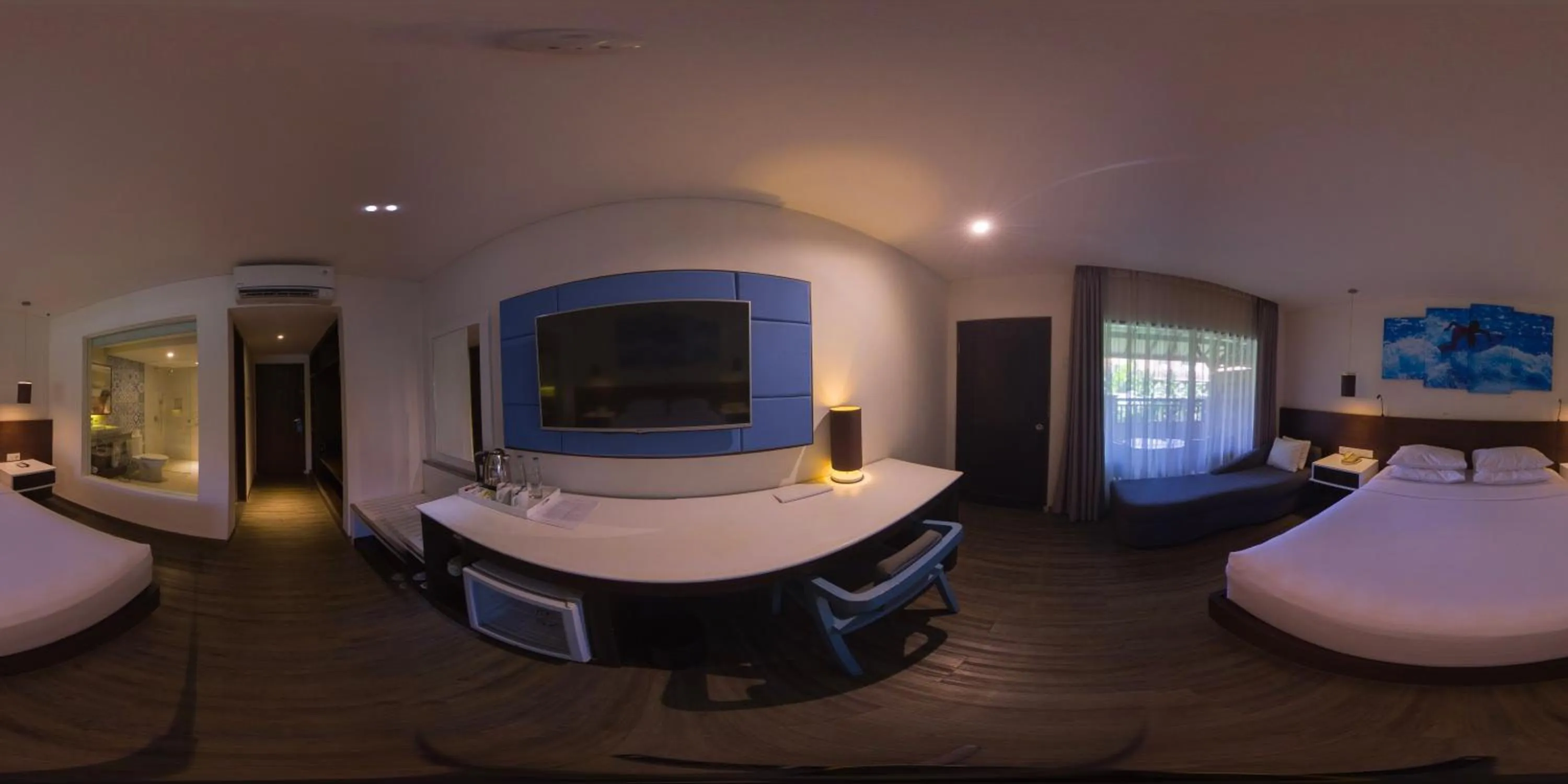 Bedroom, Bed in Kuta Beach Club Hotel