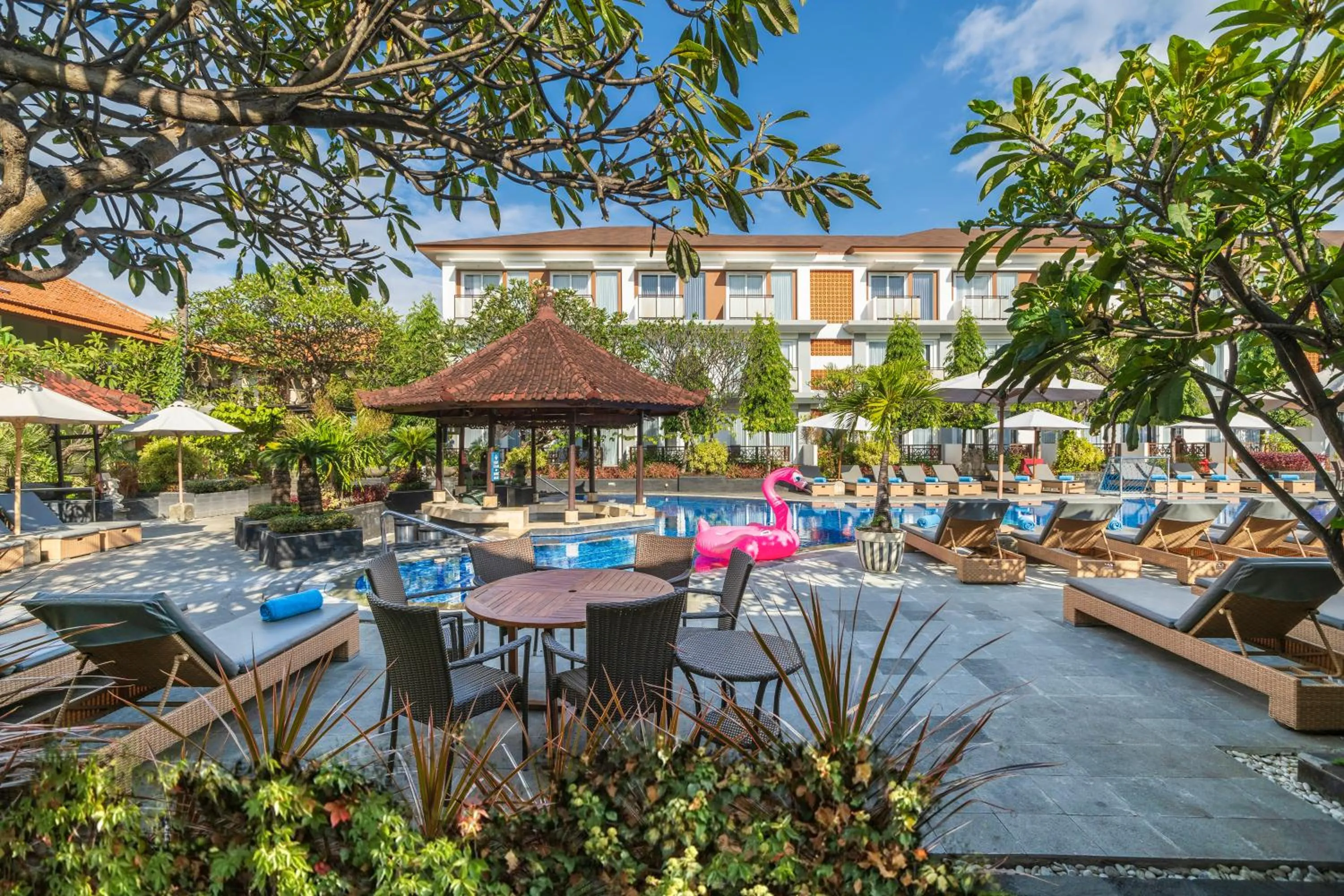 Lounge or bar in Kuta Beach Club Hotel