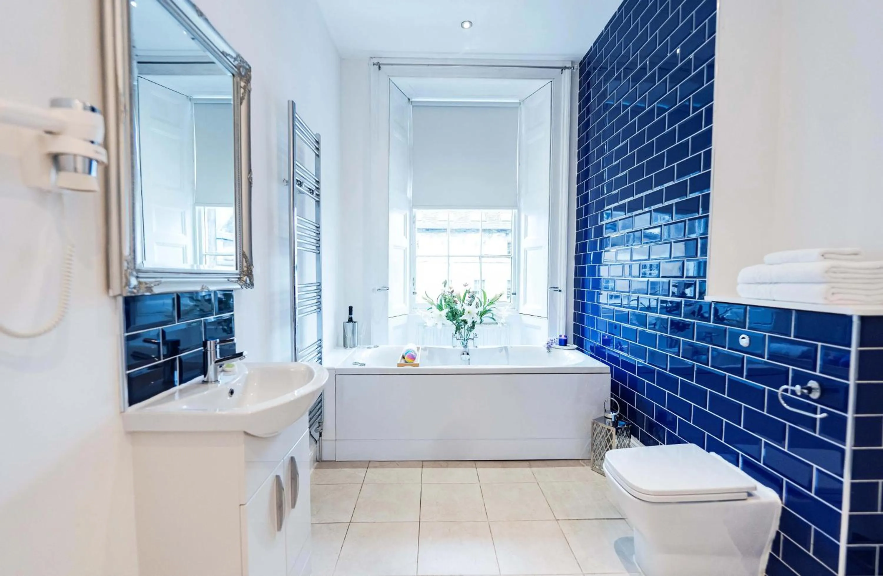 Toilet in Hanover 71 Suites