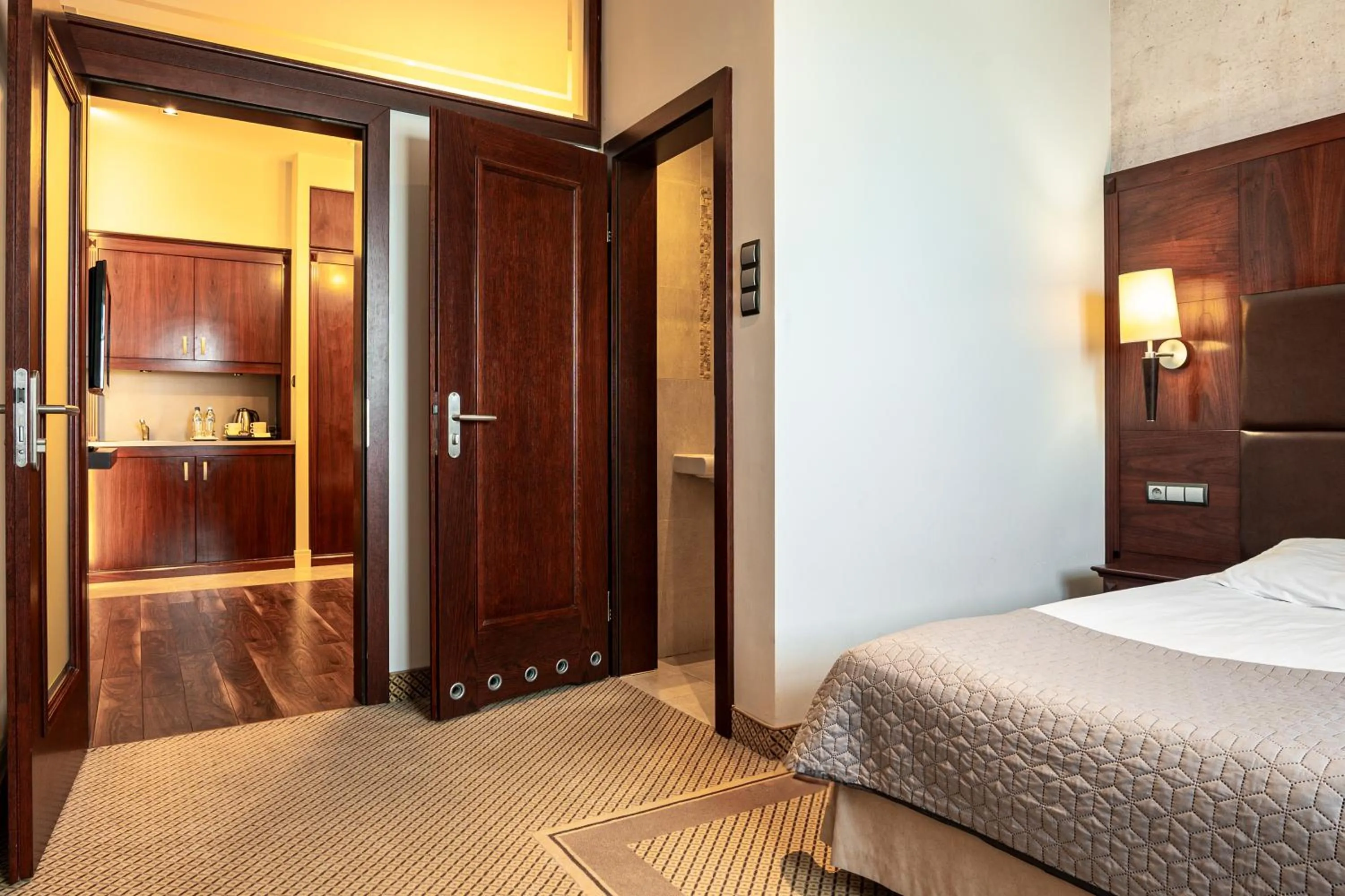 Bedroom, Bed in Hotel Galicja Superior Wellness & Spa