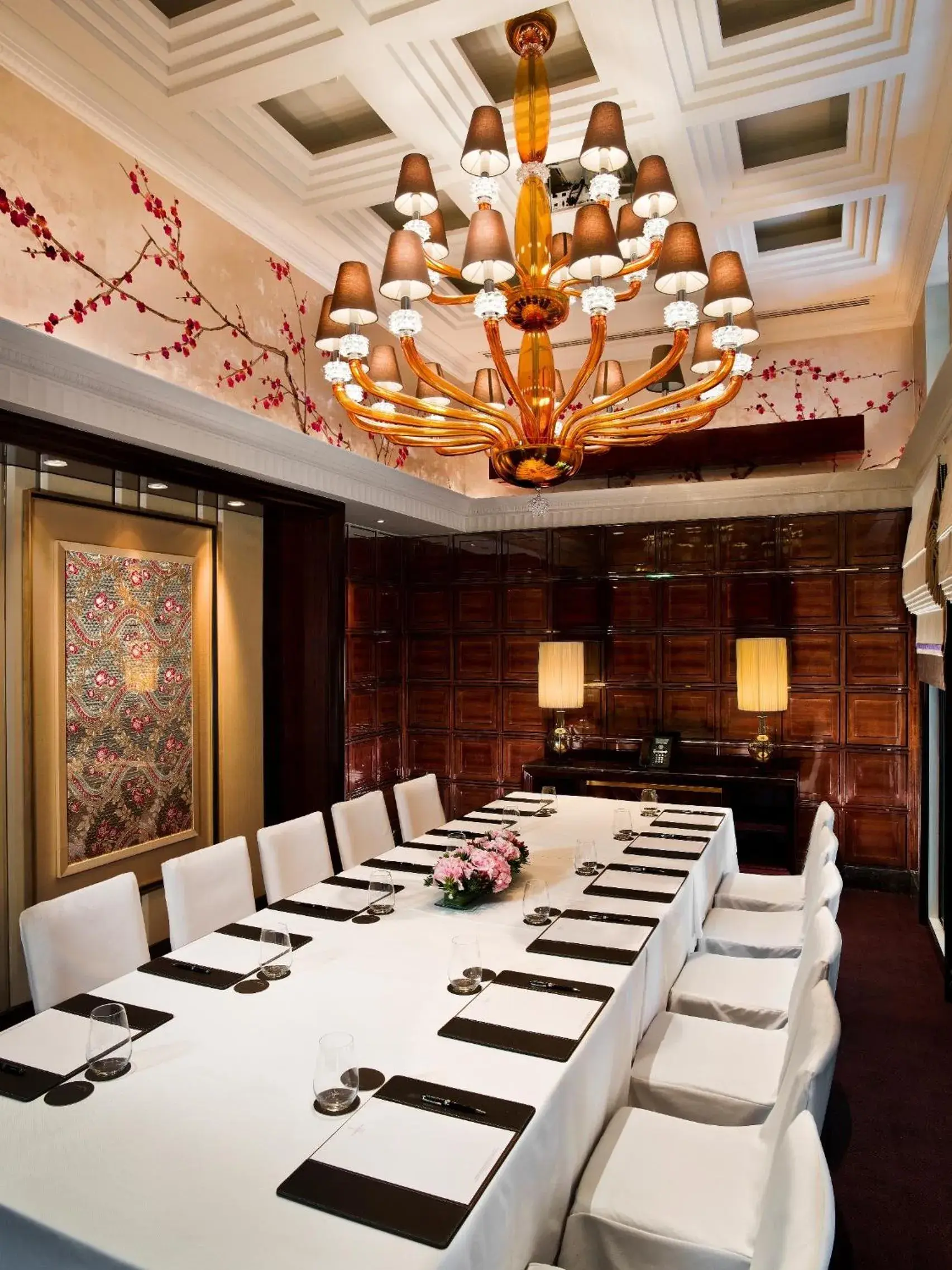 Food and drinks in The Fullerton Bay Hotel Singapore Food and drinks in The Fullerton Bay Hotel Singapore