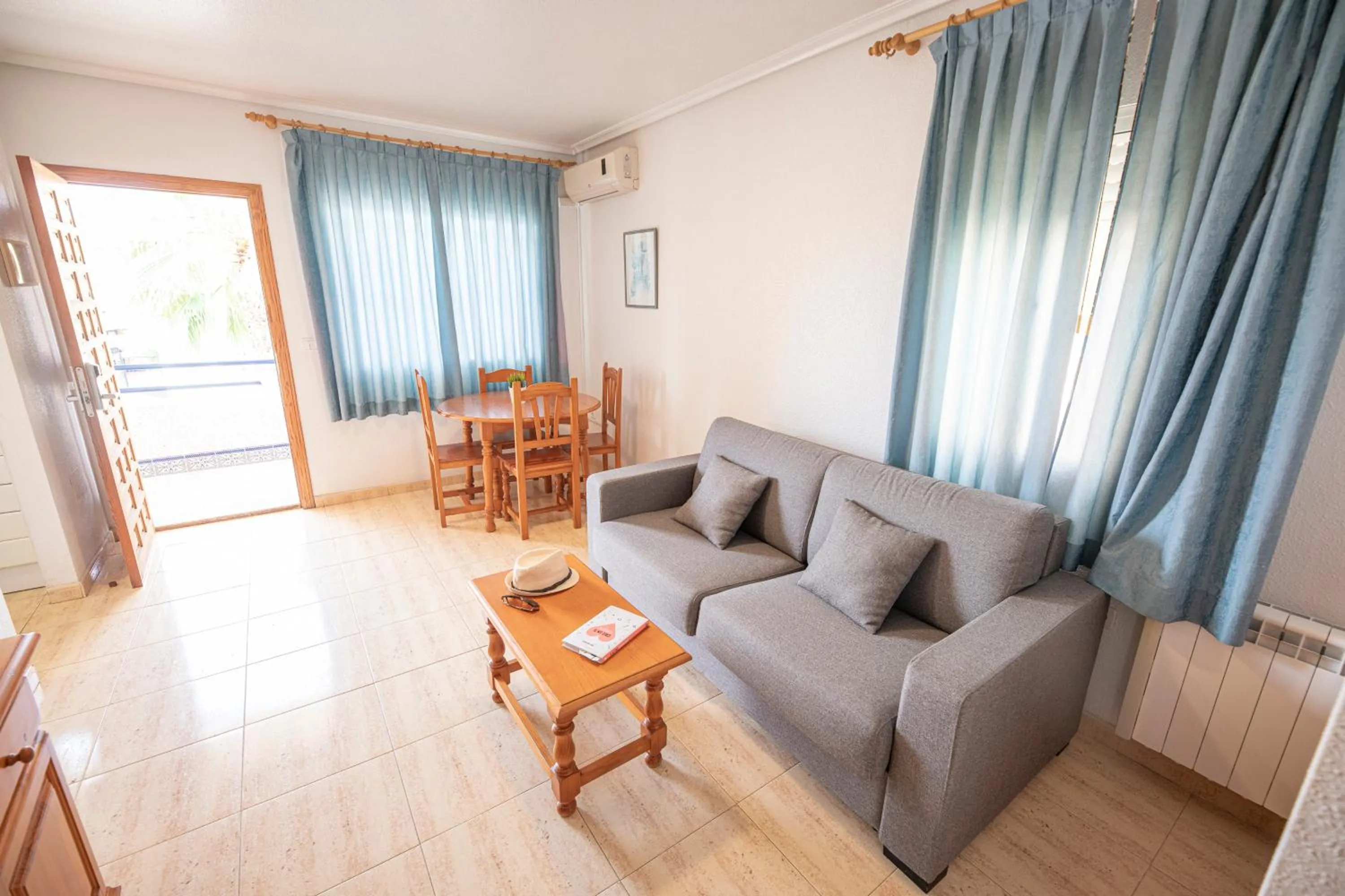 Living room in Destinos De Sol Los Alcazares - Montepío Minería