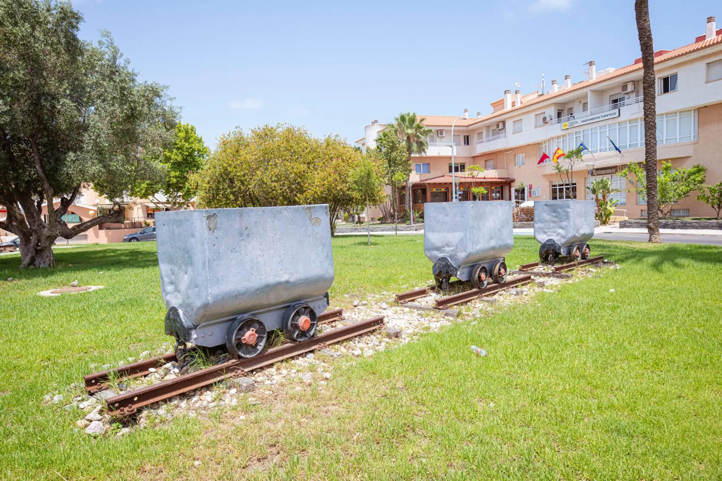 Property building in Destinos De Sol Los Alcazares - Montepío Minería
