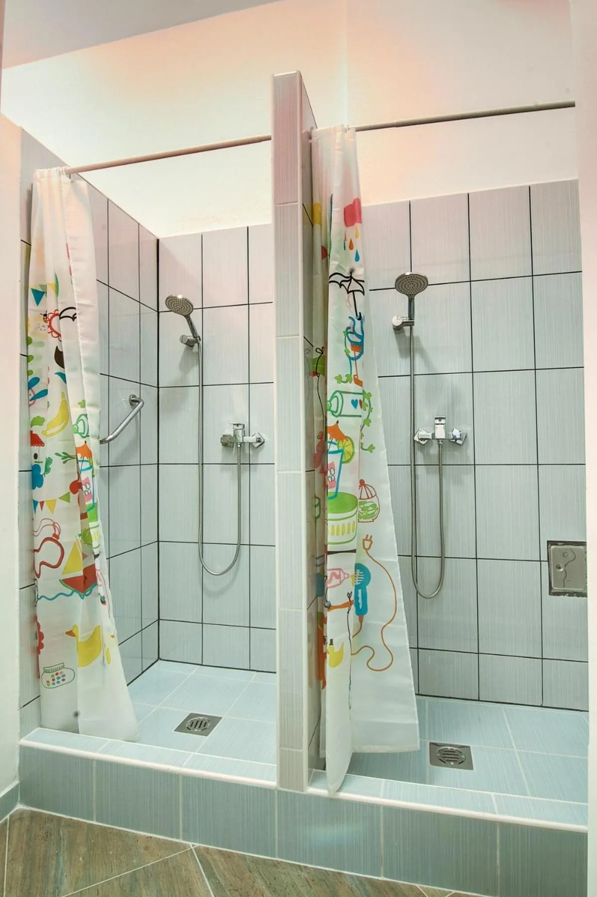 Bathroom in Pal's Mini Hostel