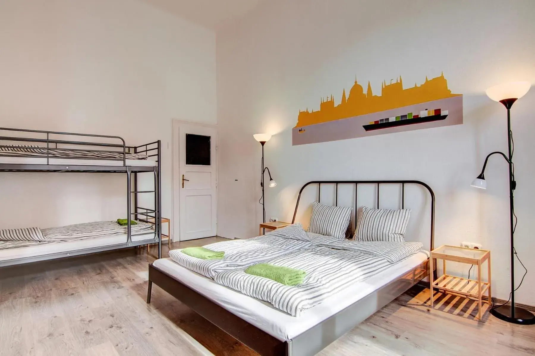 Family Room with Private Bathroom in Pal's Mini Hostel Family Room with Private Bathroom in Pal's Mini Hostel