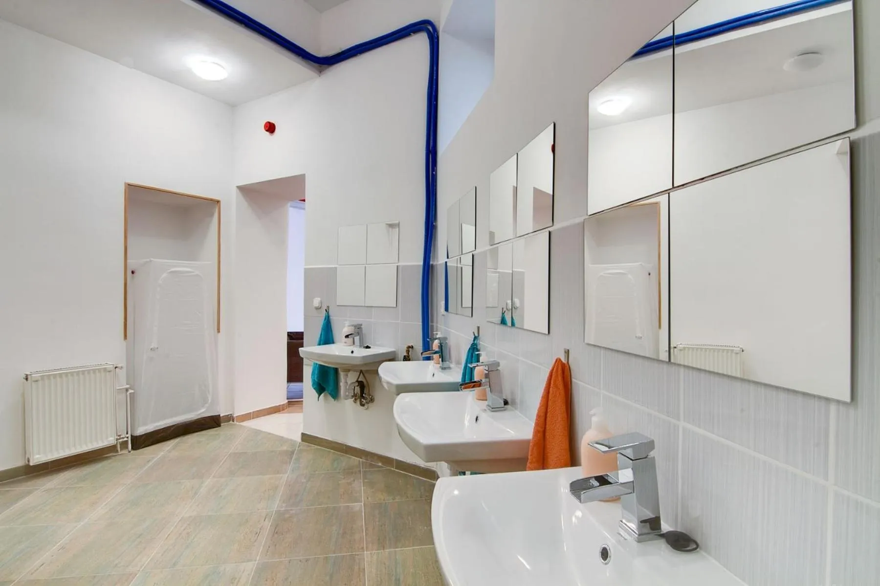 Bathroom in Pal's Mini Hostel