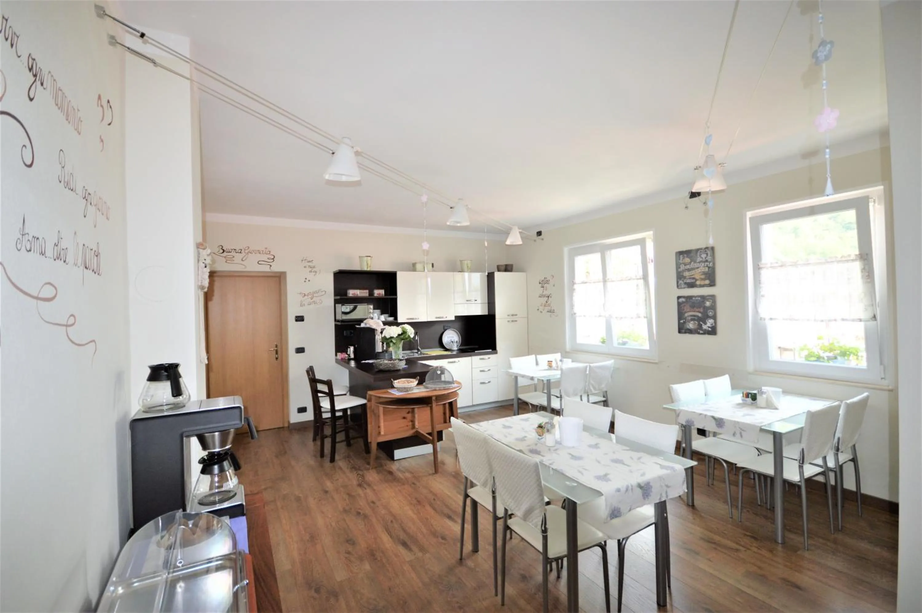 Dining area in B&B La Vecchia Tipografia - Lago D'Idro