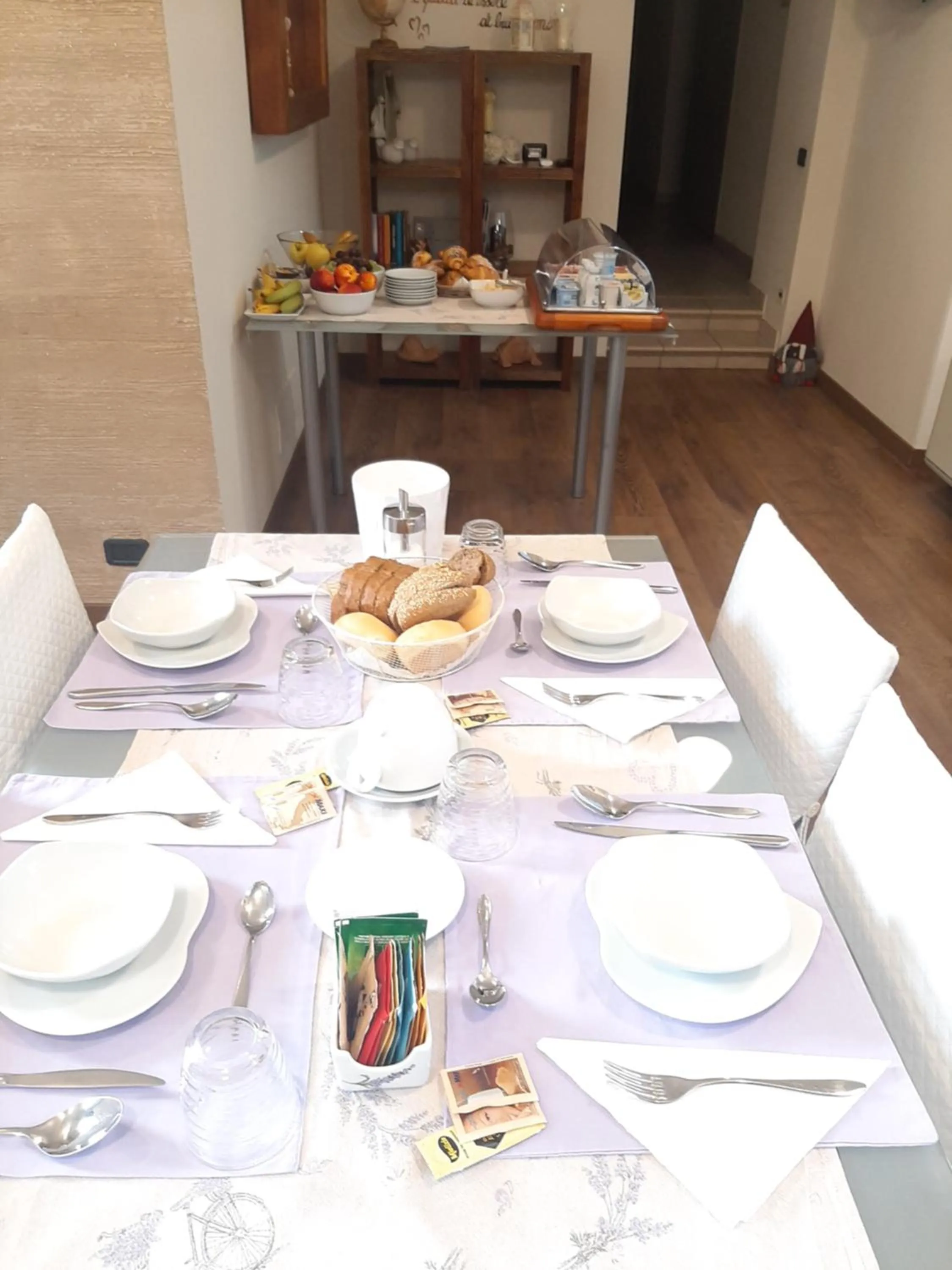 Breakfast in B&B La Vecchia Tipografia - Lago D'Idro