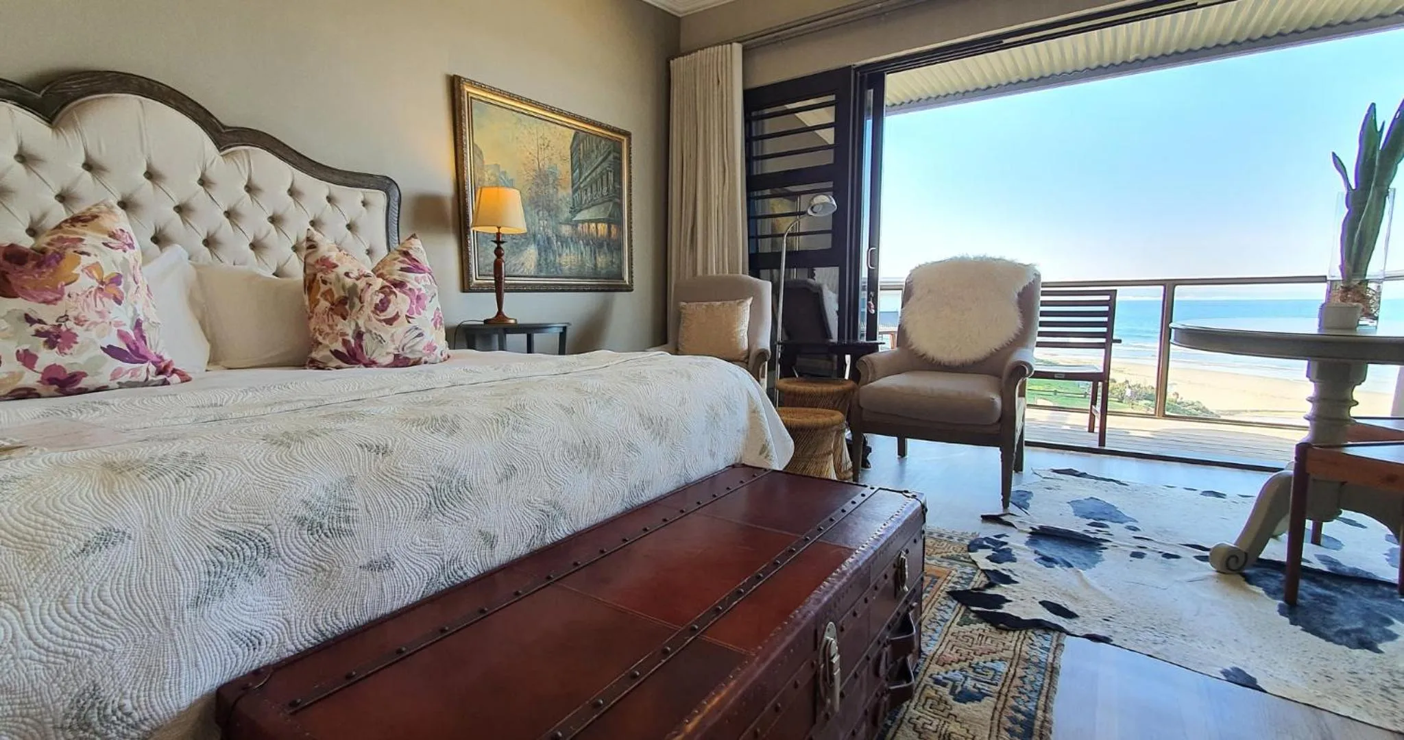 Bed in On the Beach Guesthouse Jeffreys Bay