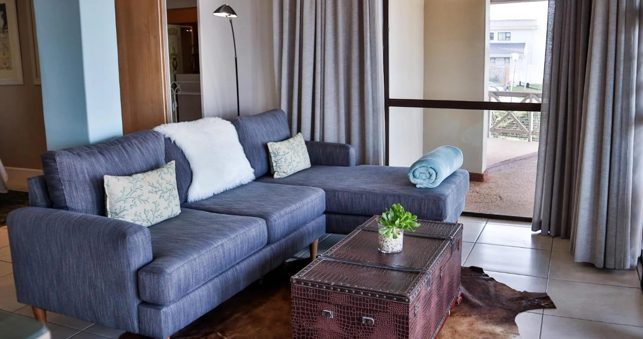 Living room in On the Beach Guesthouse Jeffreys Bay