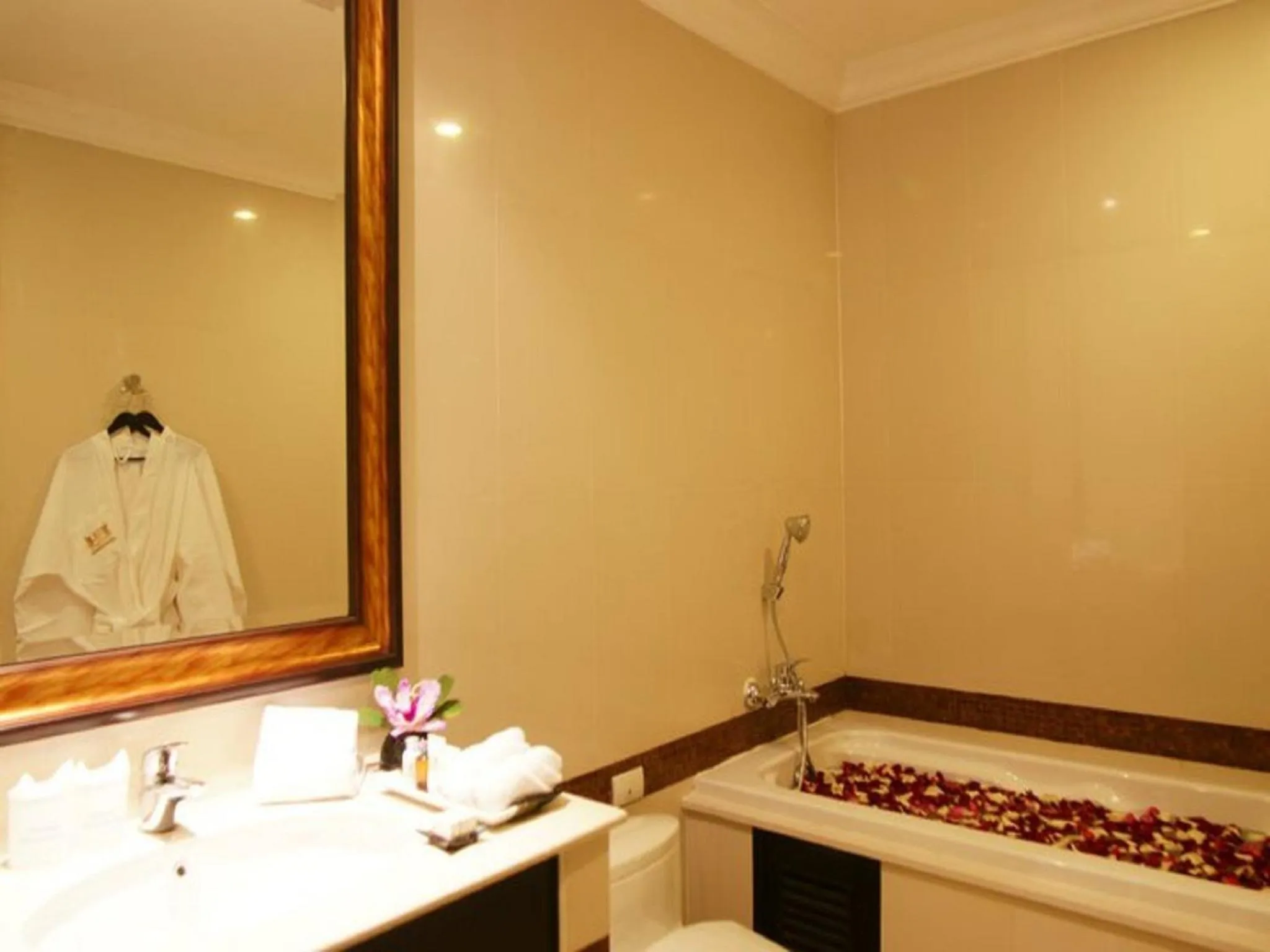 Bathroom in LK Legend