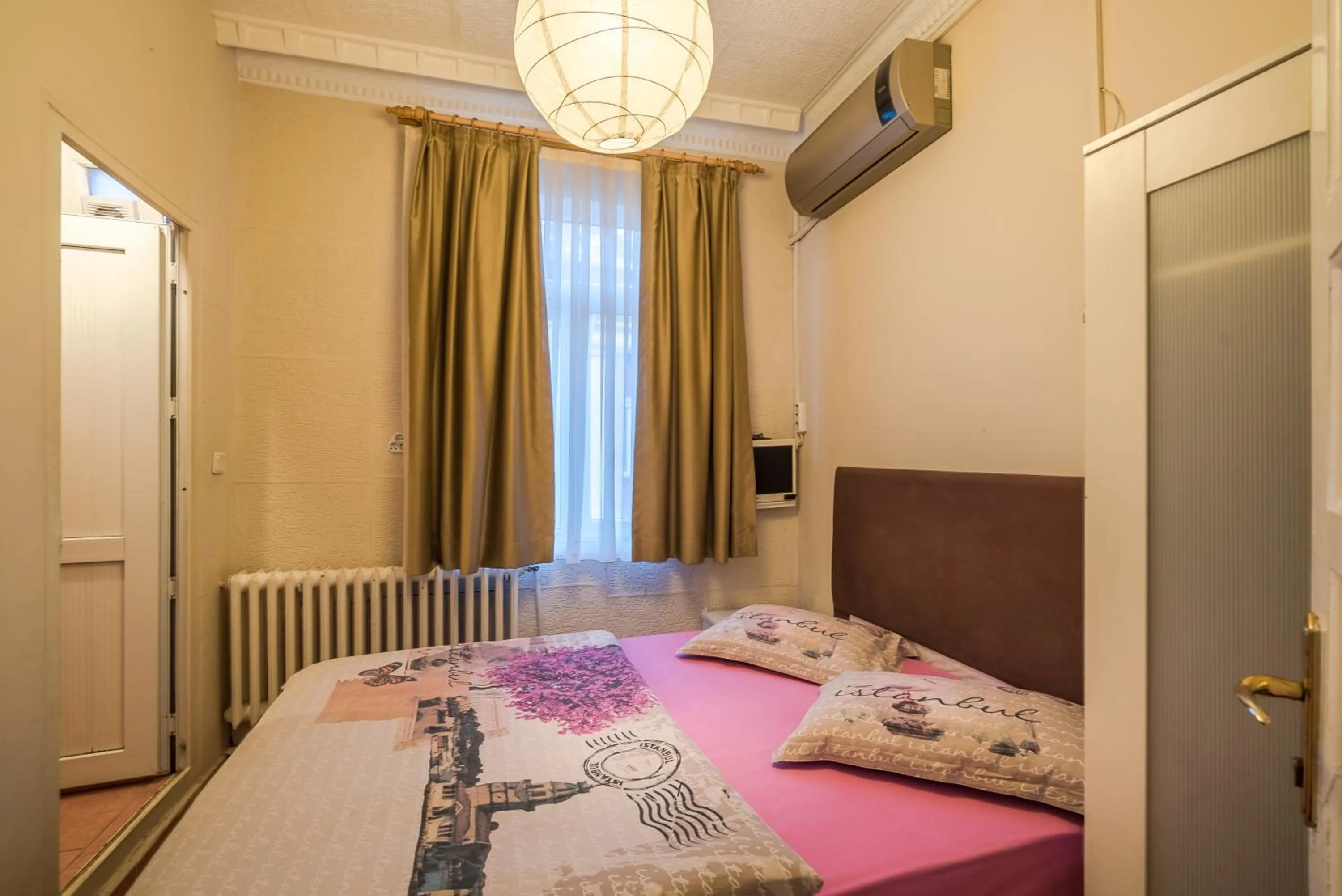 Photo of the whole room, Bed in Erenler HoTeL & HosTeL