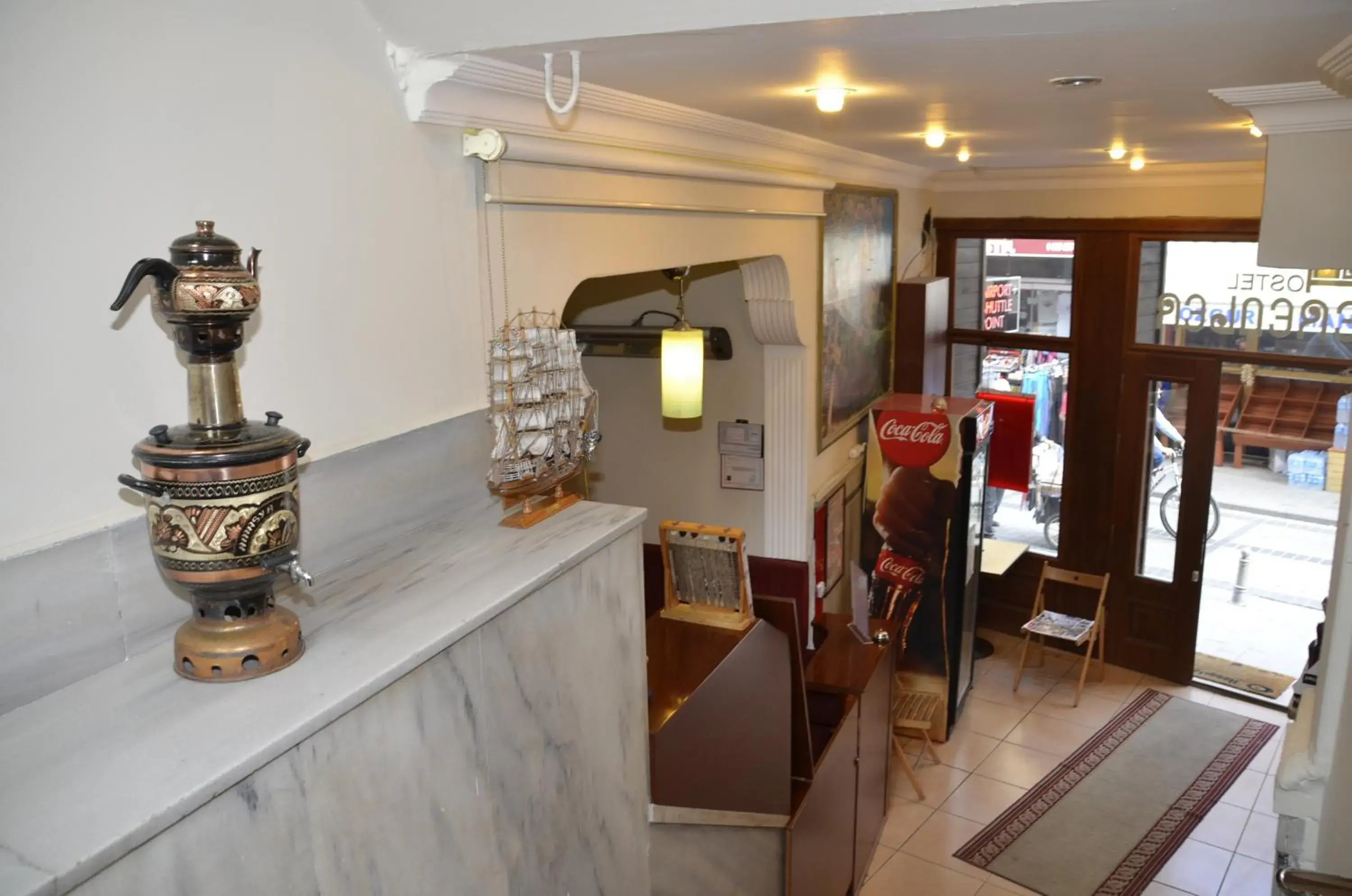 Lobby or reception in Erenler HoTeL & HosTeL Lobby or reception in Erenler HoTeL & HosTeL