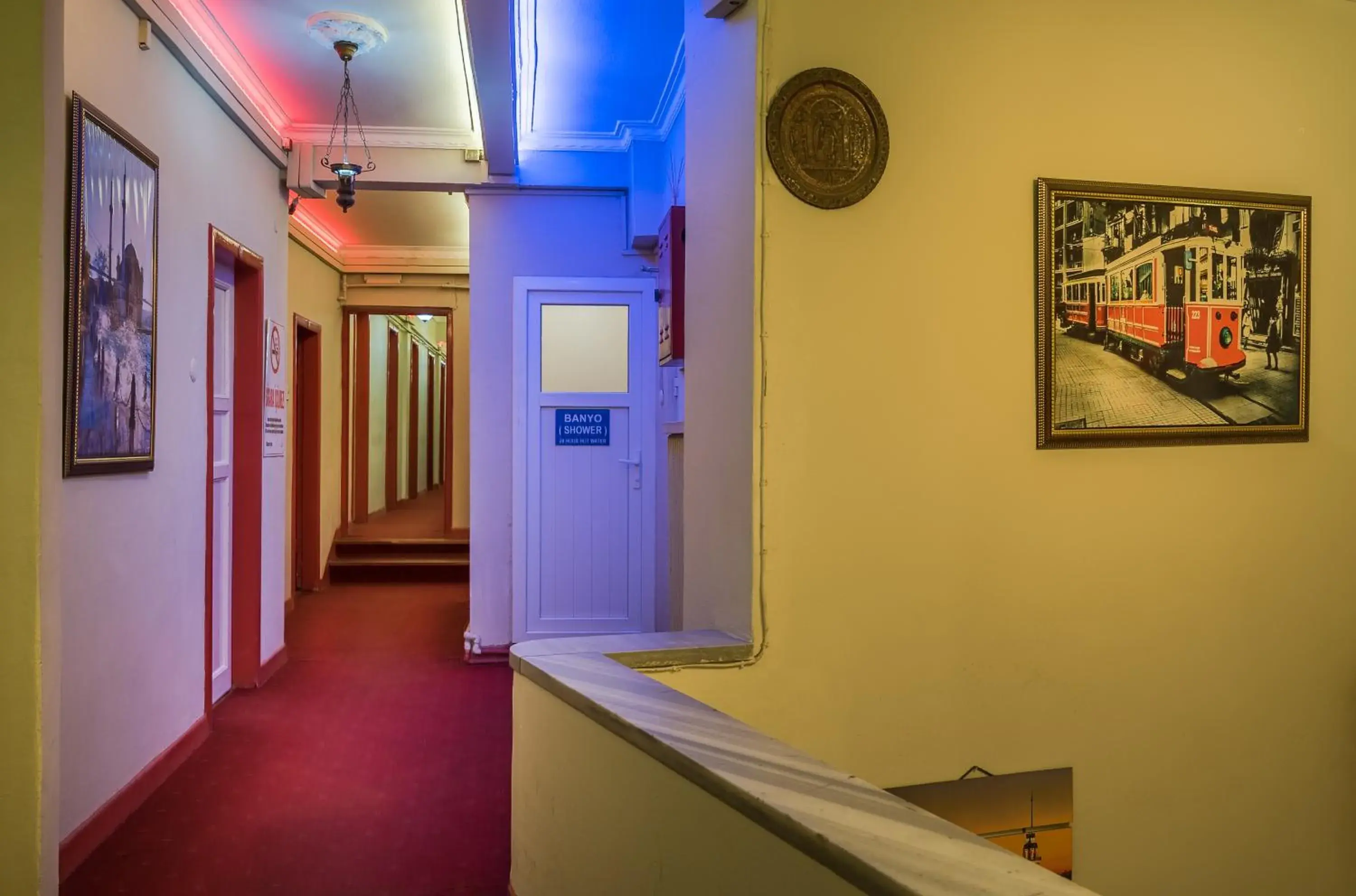 Property building in Erenler HoTeL & HosTeL Property building in Erenler HoTeL & HosTeL