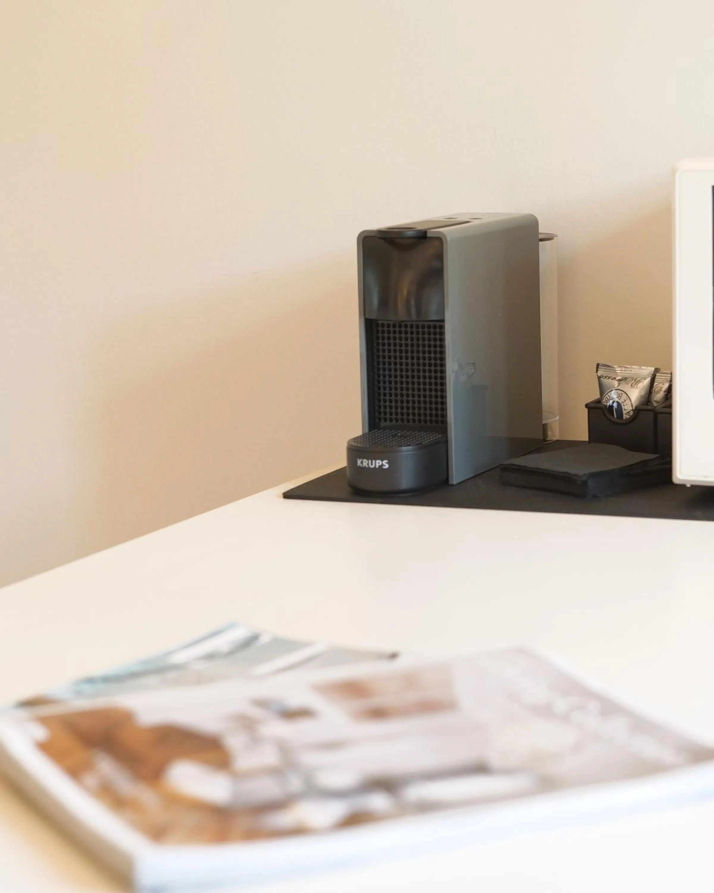 Coffee/tea facilities in Rex Hotel Residence