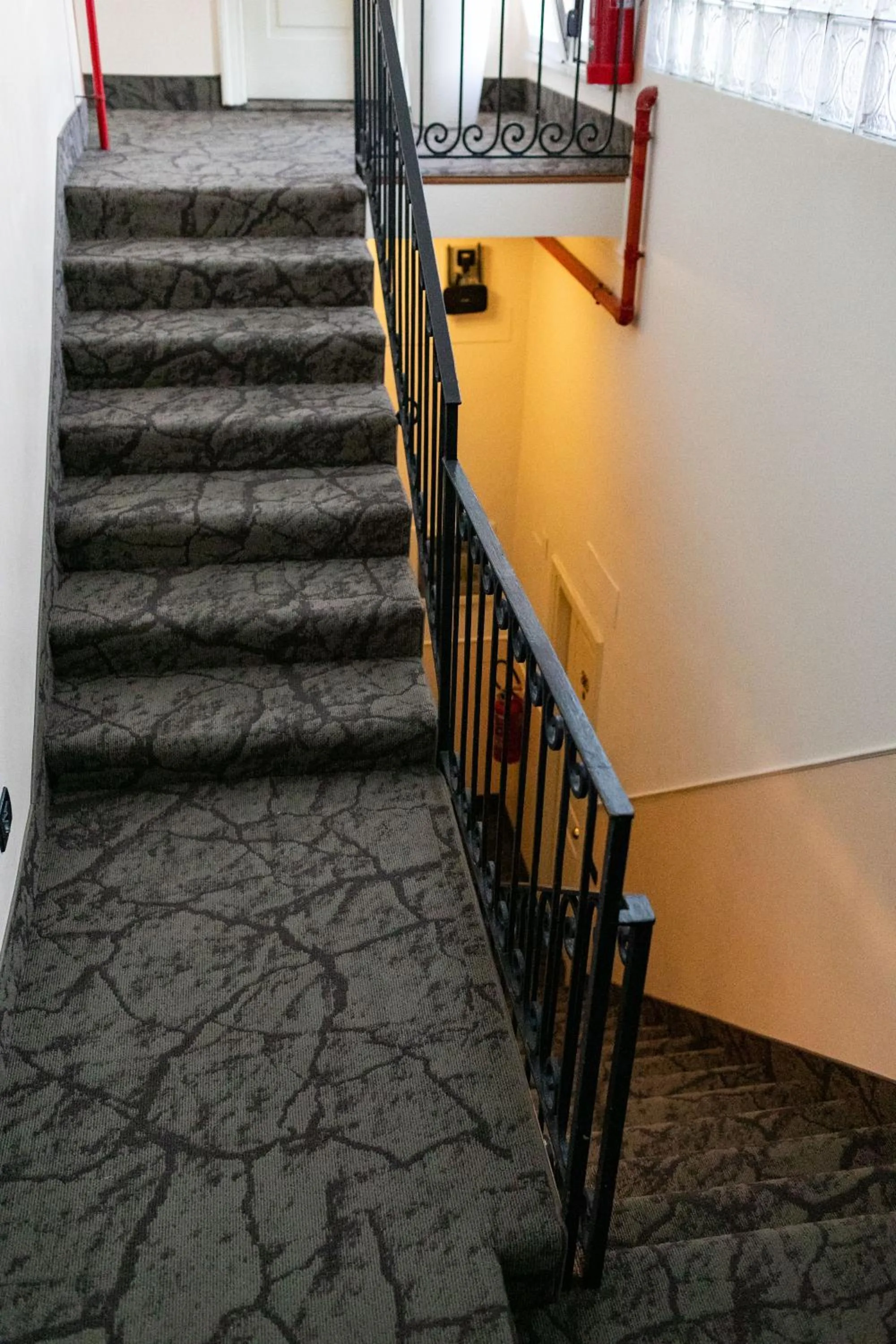 Area and facilities in Rex Hotel Residence