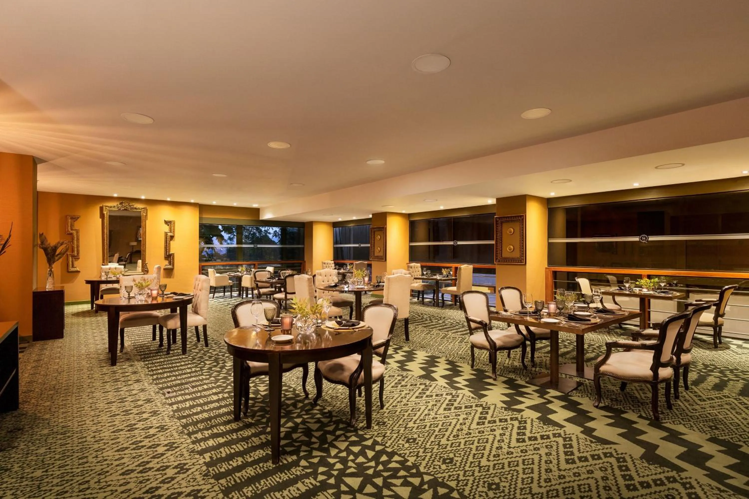 Restaurant/places to eat in Sheraton Salta Hotel