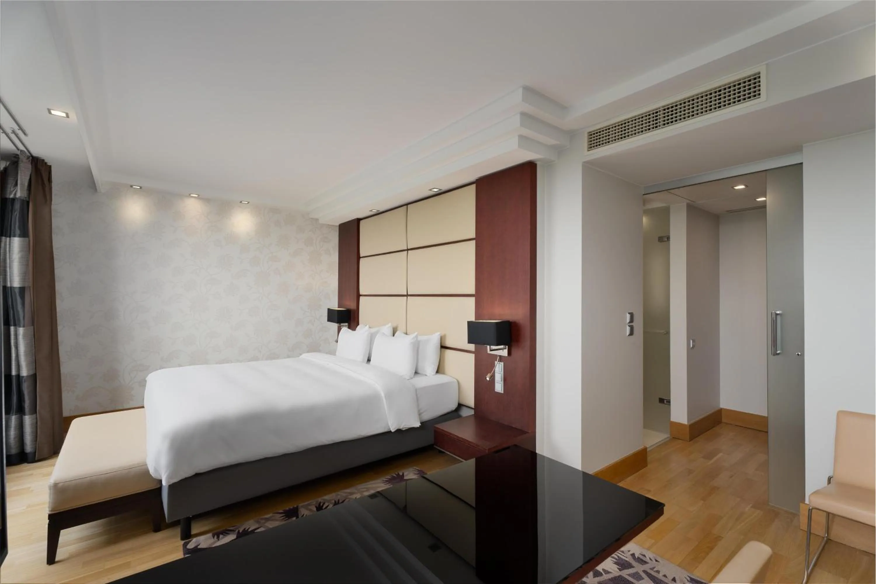 Photo of the whole room, Bed in Radisson Blu Elizabete Hotel, Riga