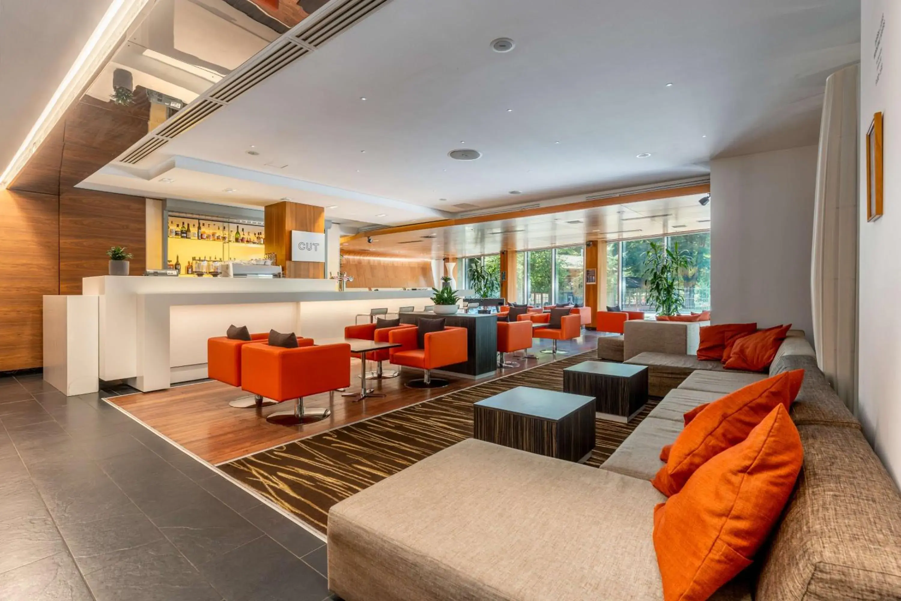 Lounge or bar in Radisson Blu Elizabete Hotel, Riga Lounge or bar in Radisson Blu Elizabete Hotel, Riga