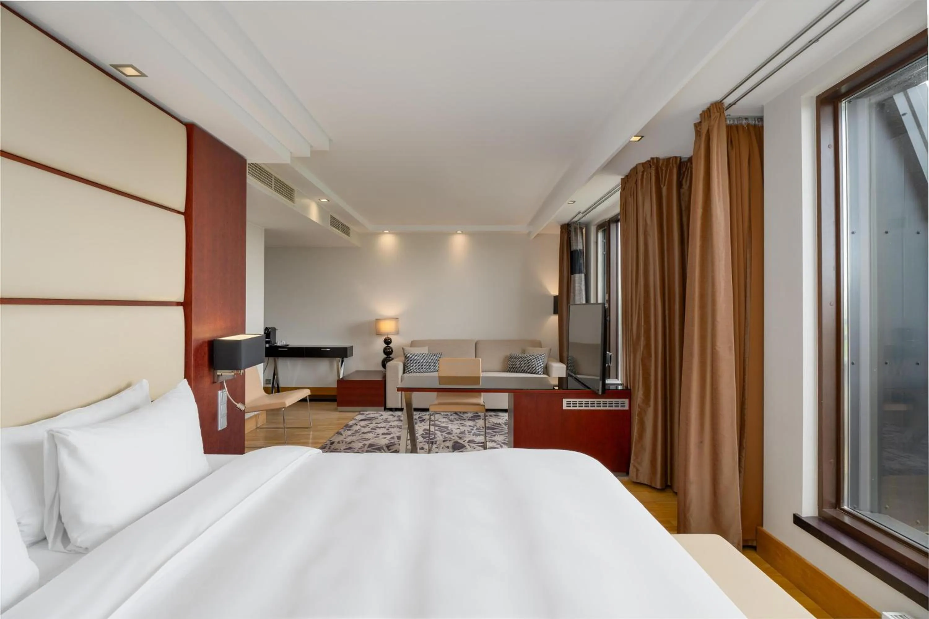 Photo of the whole room, Bed in Radisson Blu Elizabete Hotel, Riga