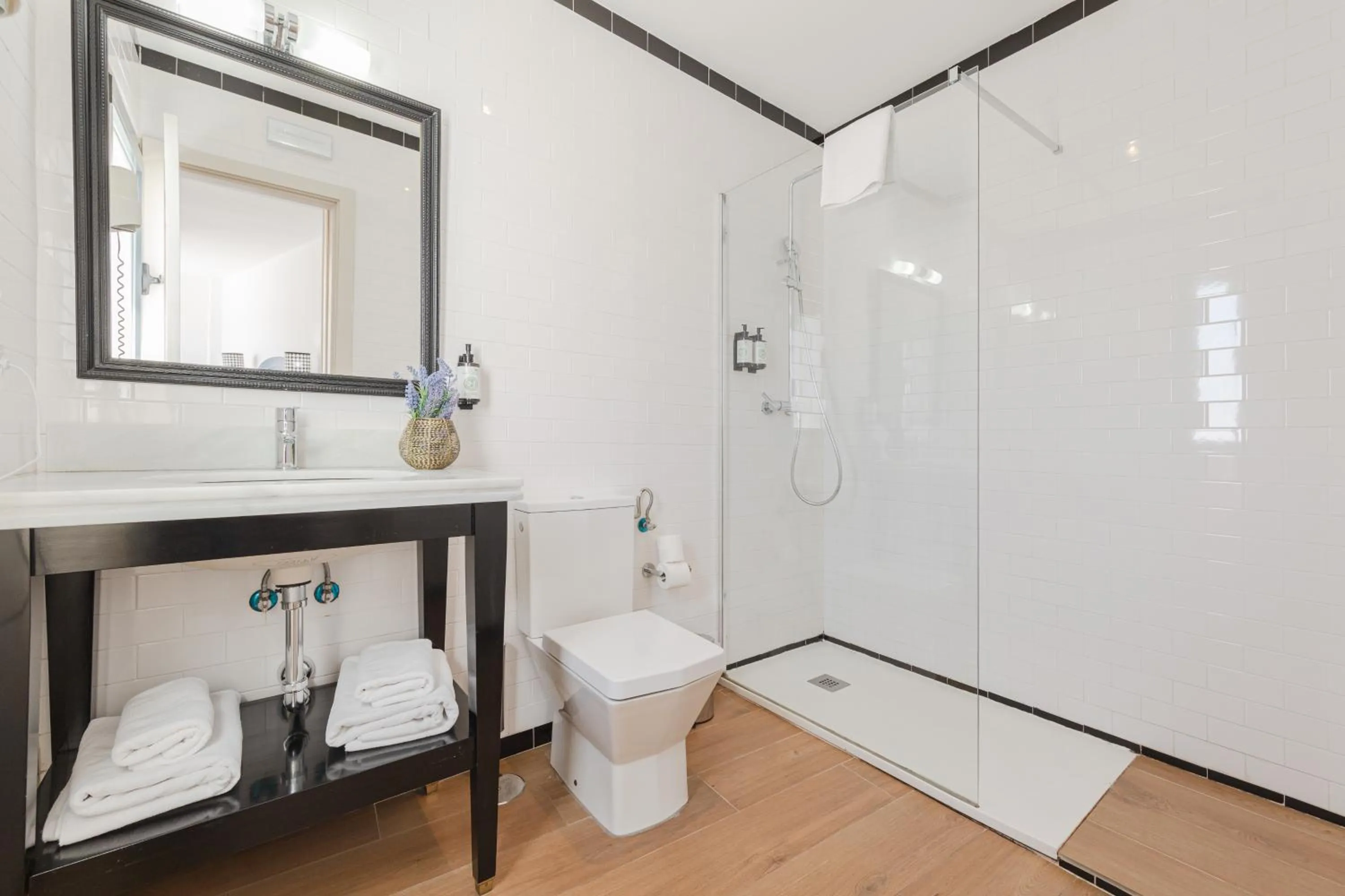 Bathroom in nüa cicerone