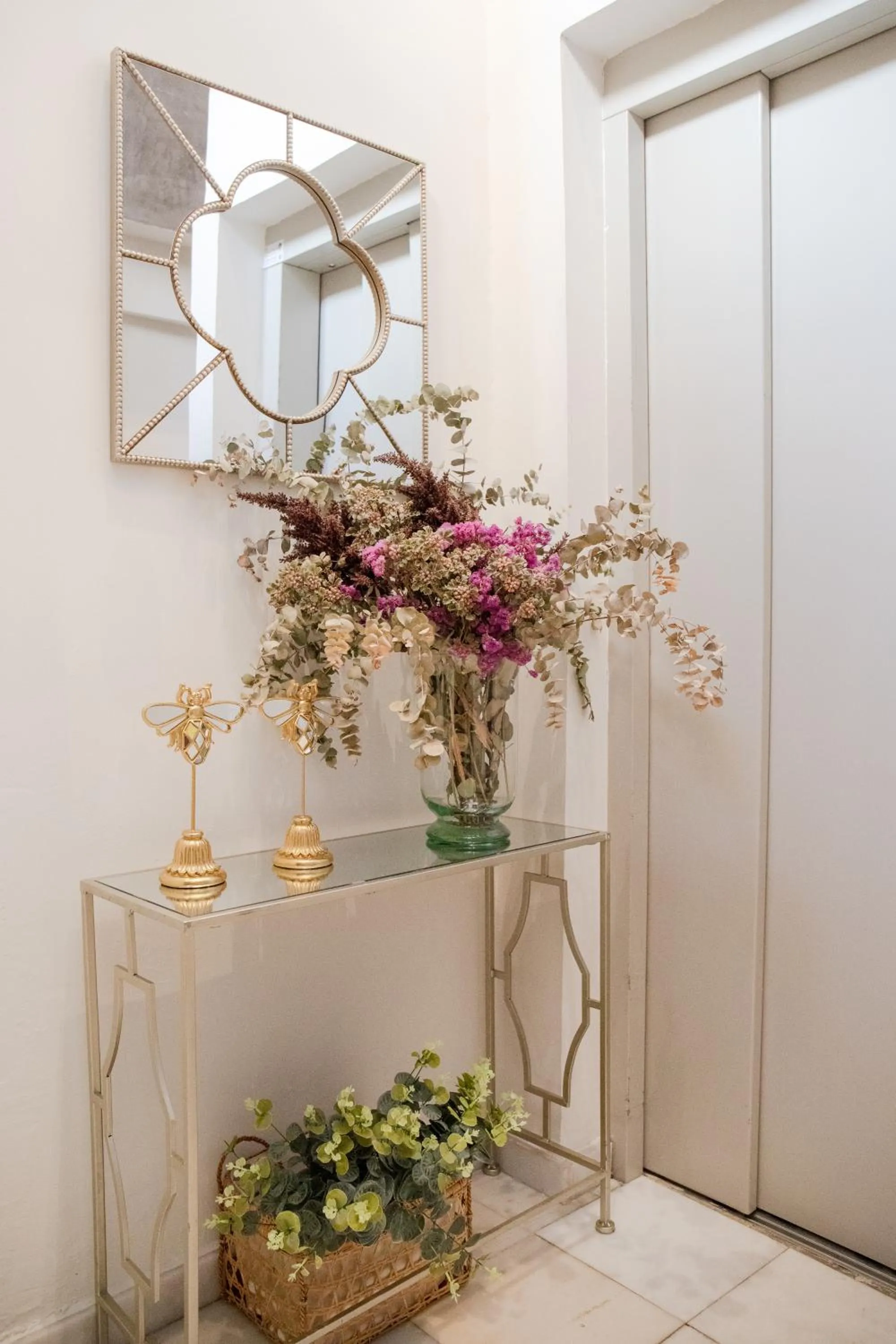 Lobby or reception in nüa cicerone