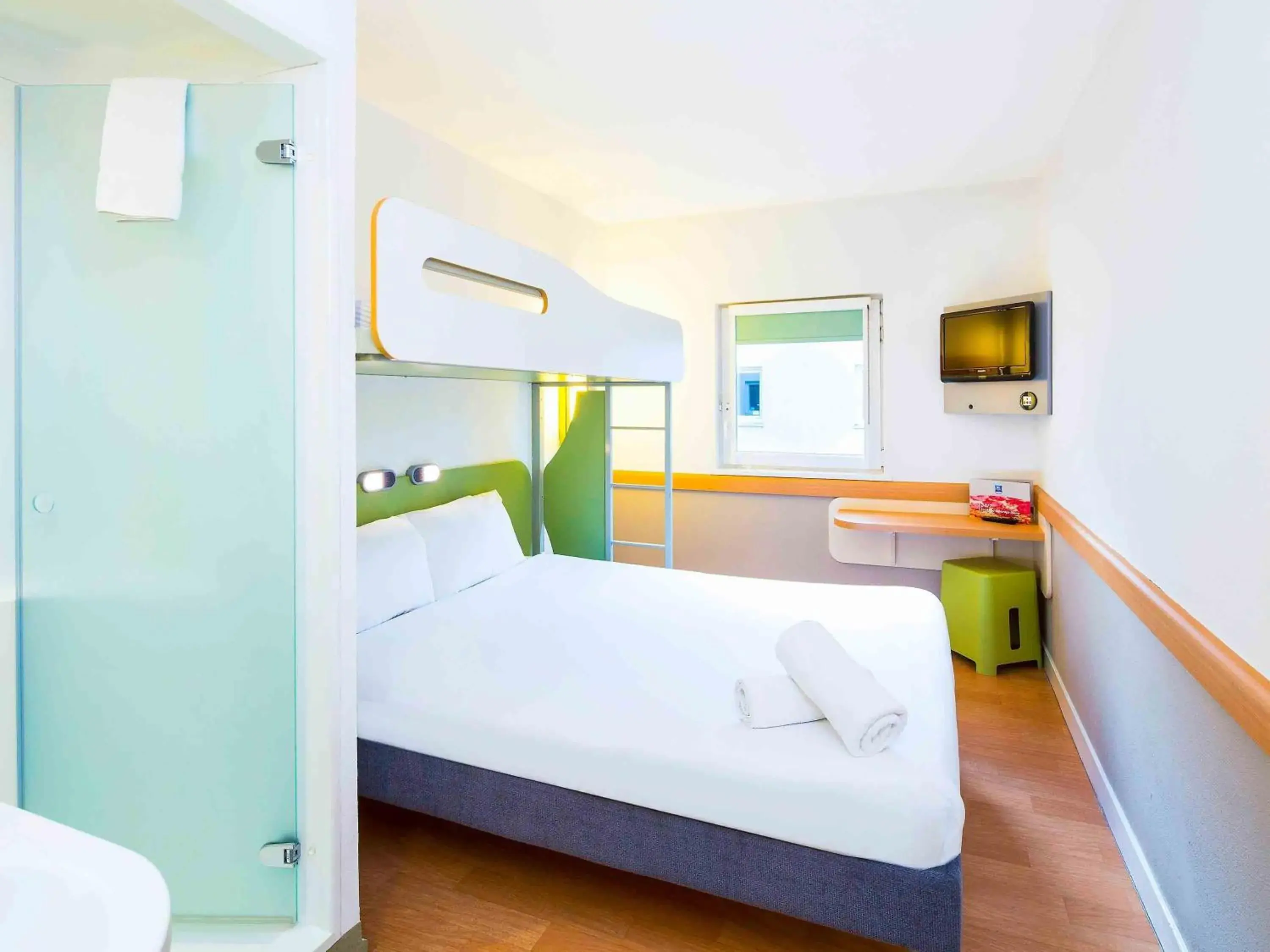 Bedroom, Bed in ibis budget Glasgow Bedroom, Bed in ibis budget Glasgow