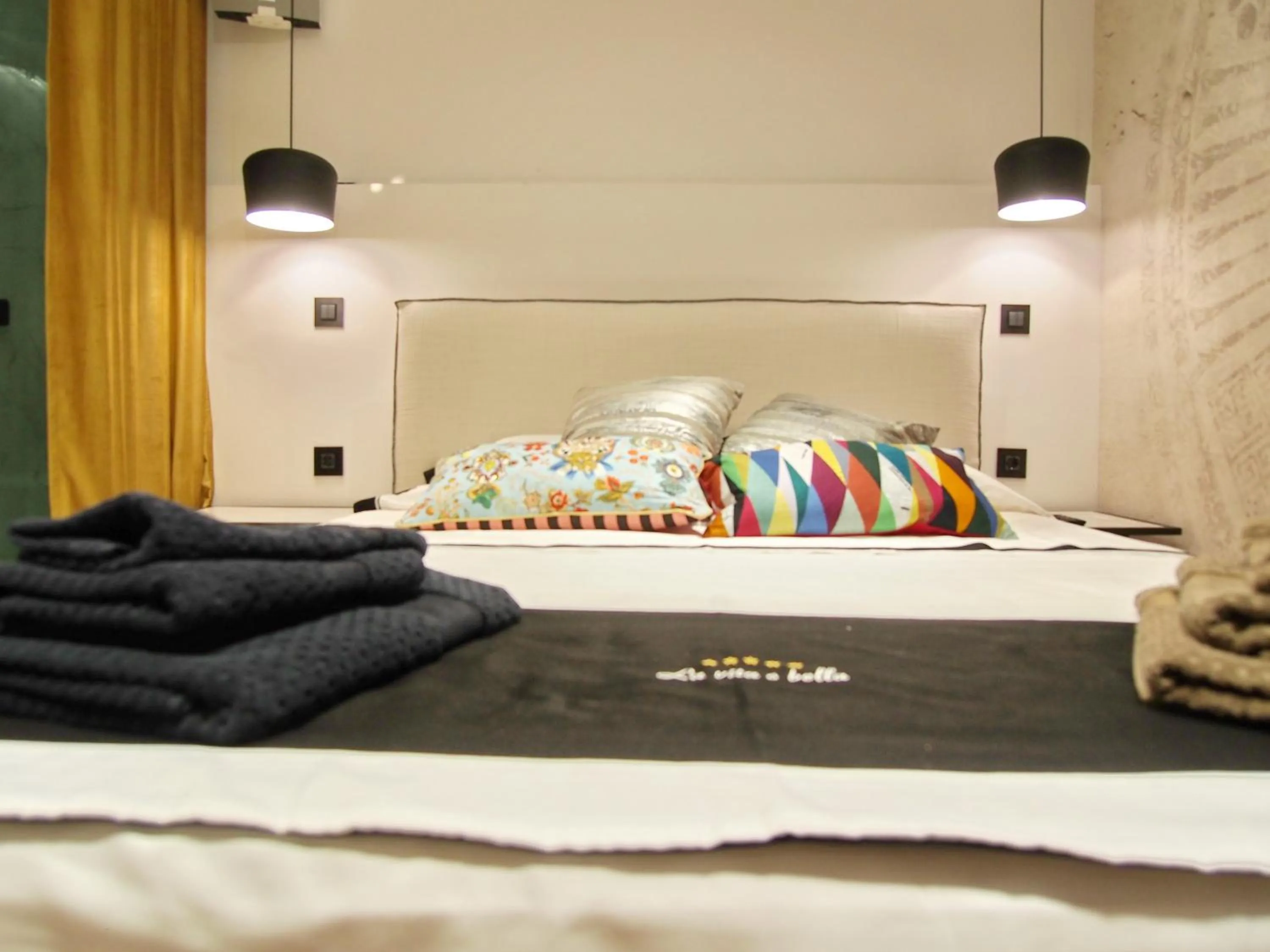 Bed in La Vita e Bella II