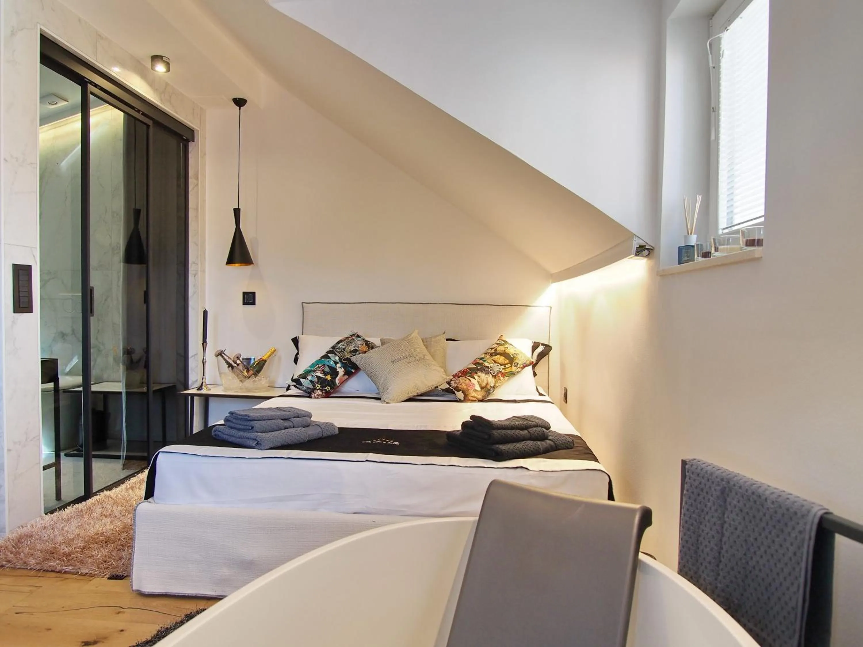 Bed in La Vita e Bella II