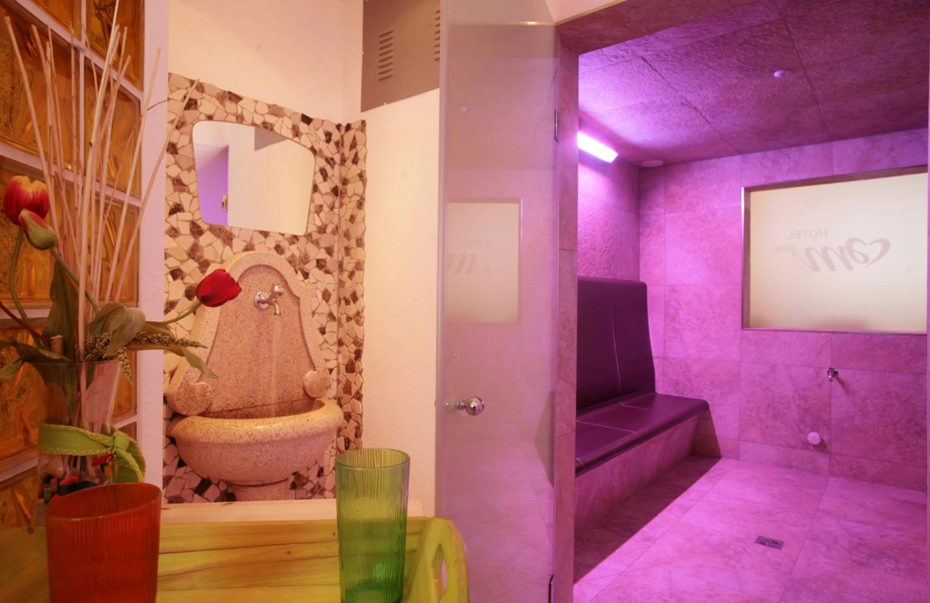 Spa and wellness centre/facilities, Bed in Hotel Eder Michaela