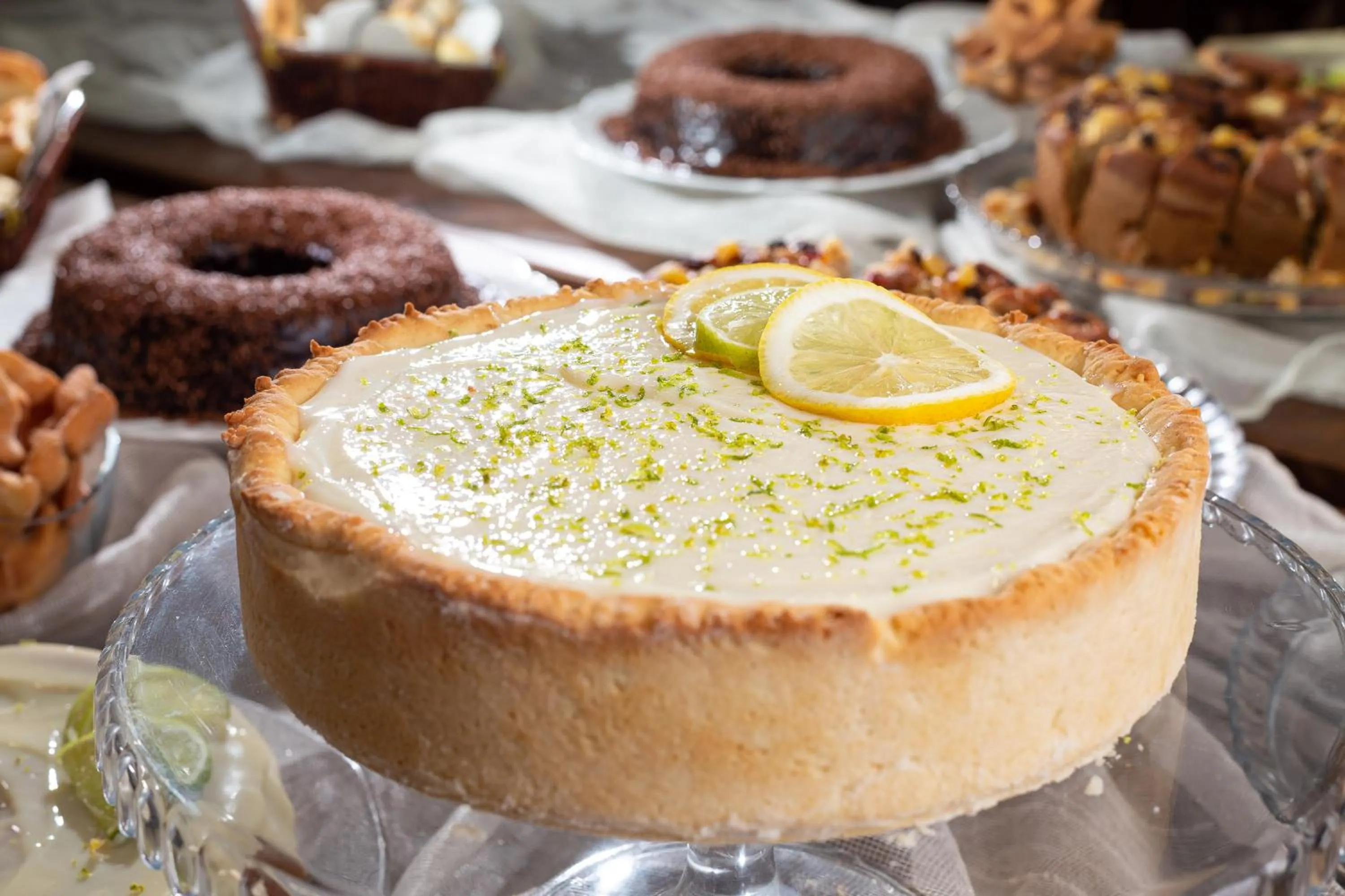 Food and drinks in Hotel Lunes