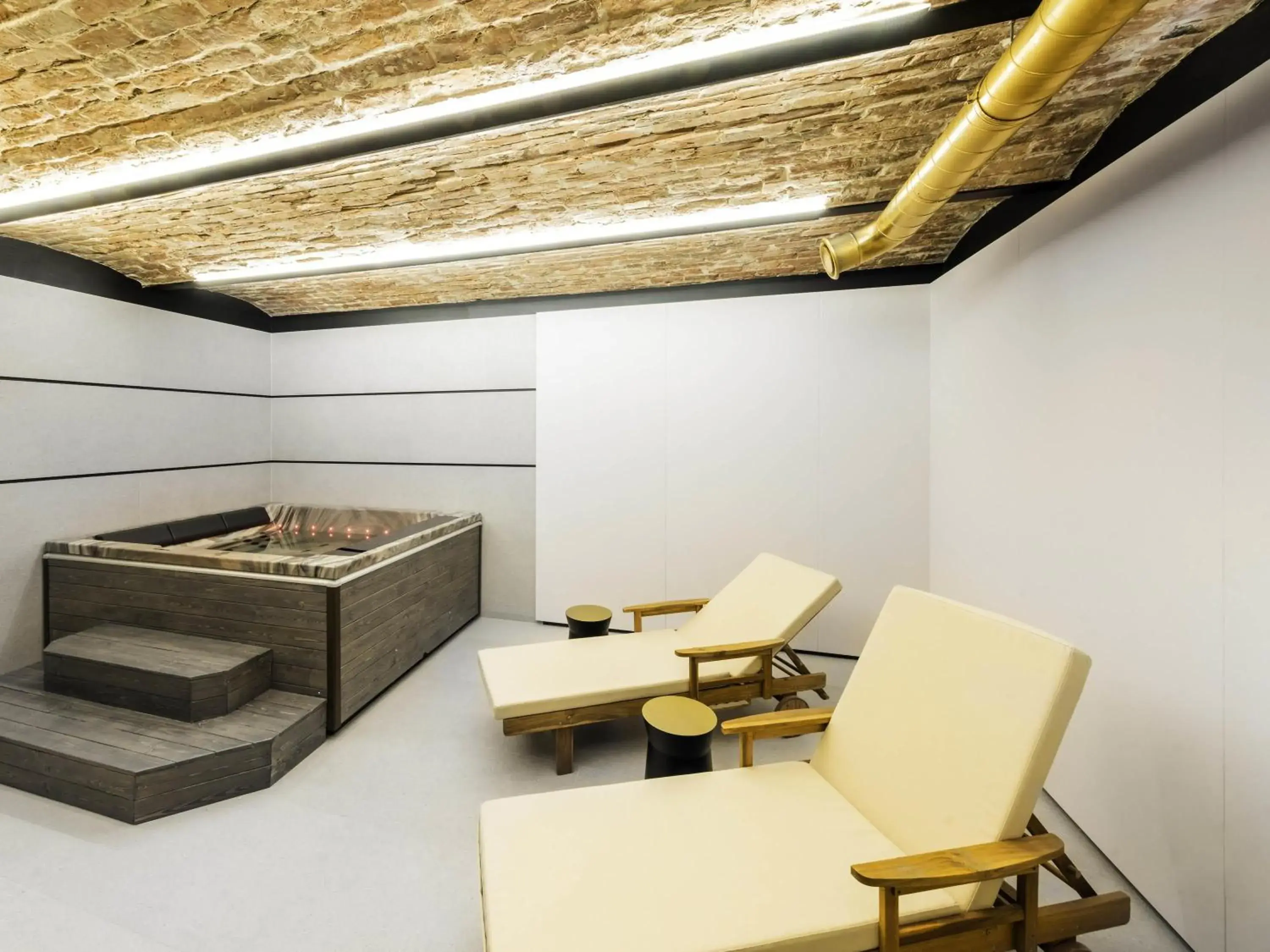 Spa and wellness centre/facilities in TRIBE Riga City Centre Spa and wellness centre/facilities in TRIBE Riga City Centre