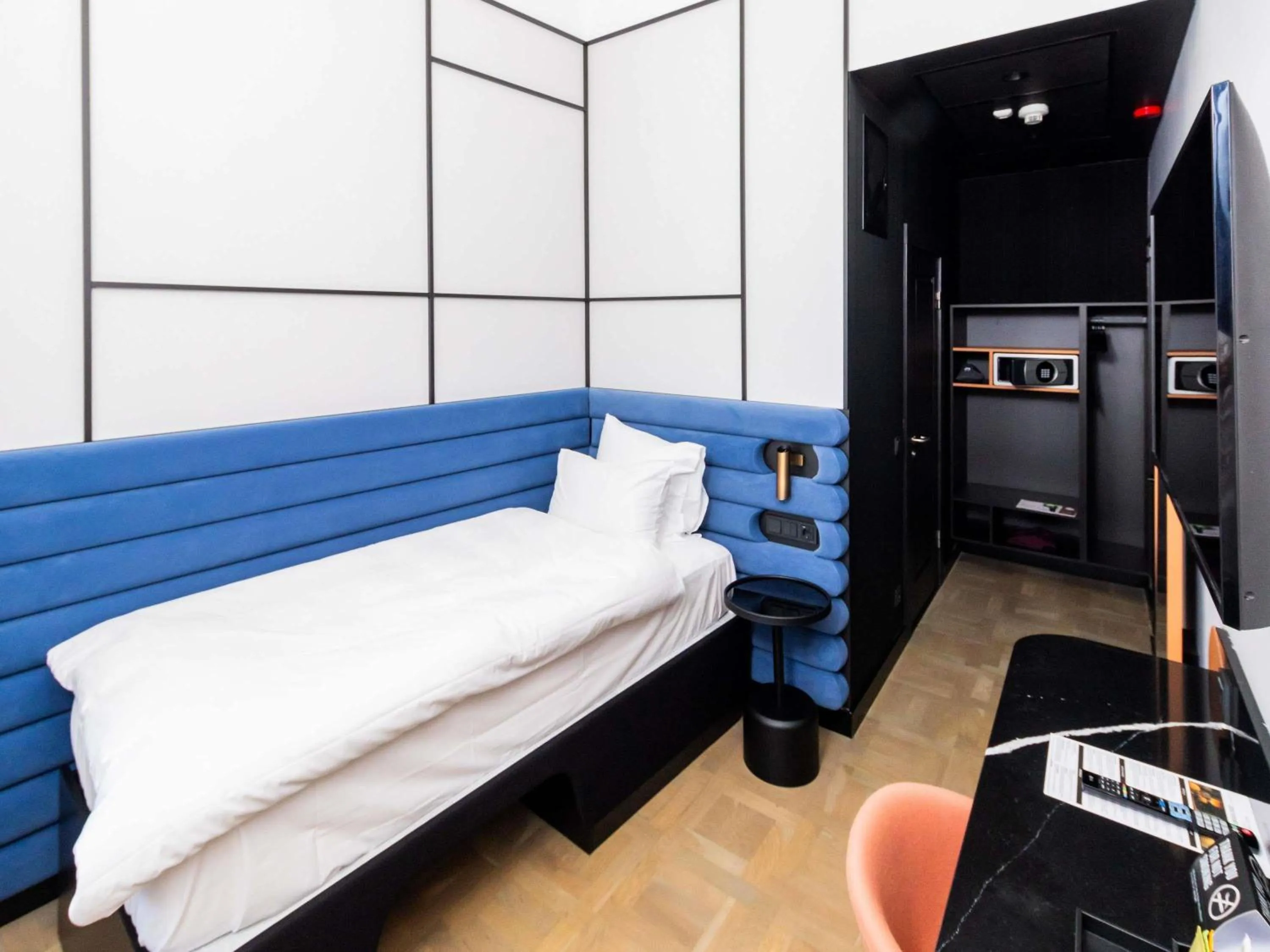 Bedroom, Bed in TRIBE Riga City Centre