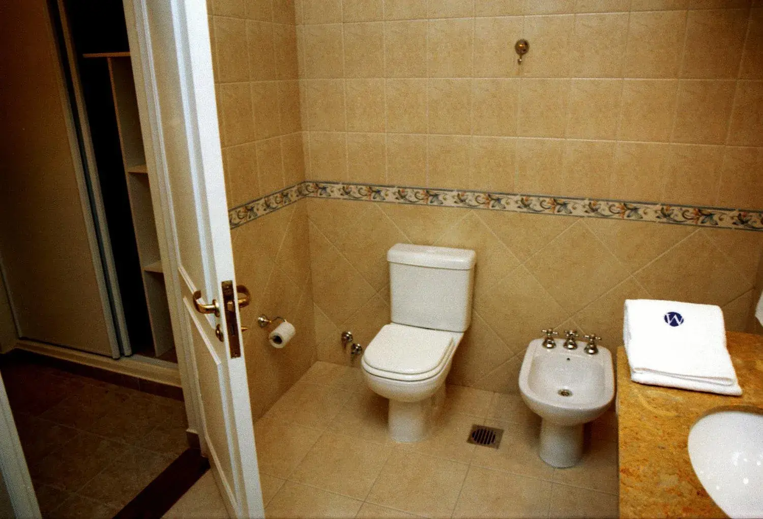 Bathroom in Wilson Hotel Bathroom in Wilson Hotel