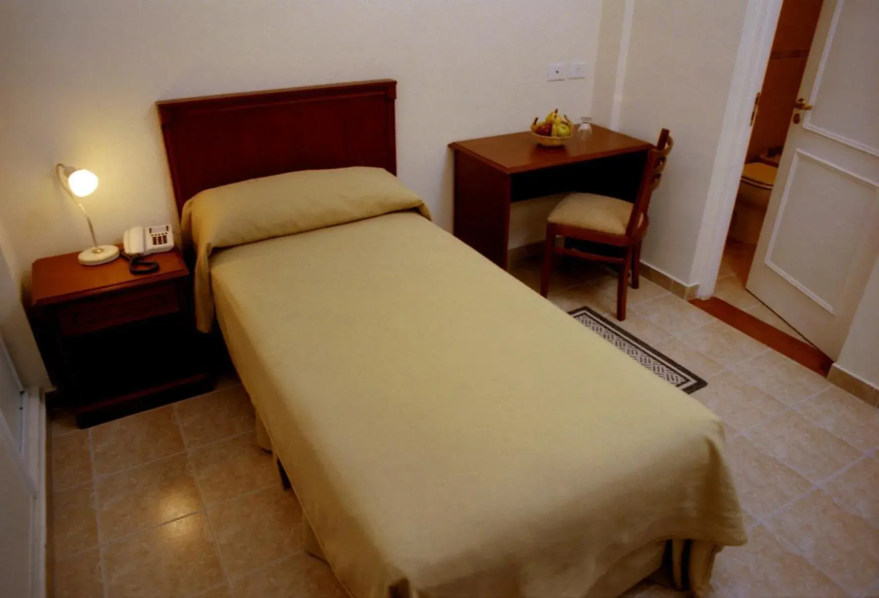 Photo of the whole room, Bed in Wilson Hotel Photo of the whole room, Bed in Wilson Hotel