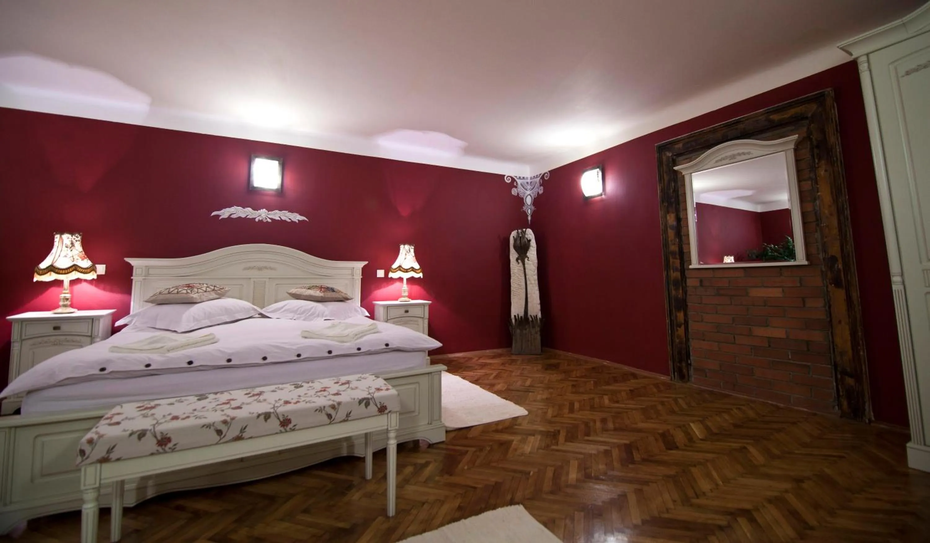 Photo of the whole room, Bed in Casa Albert Boutique & Restaurant