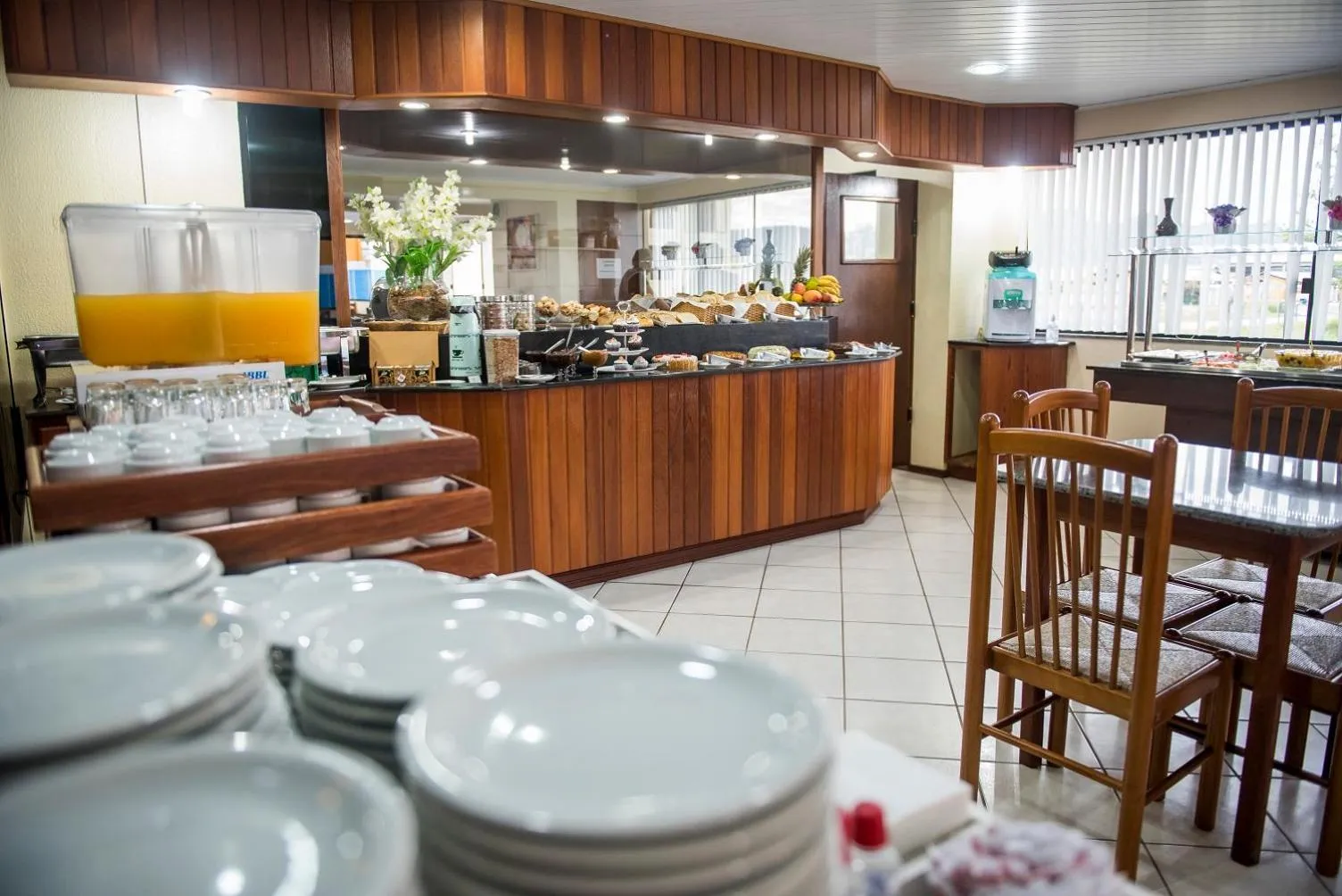 Restaurant/places to eat in HANNA San Diego Apart Hotel