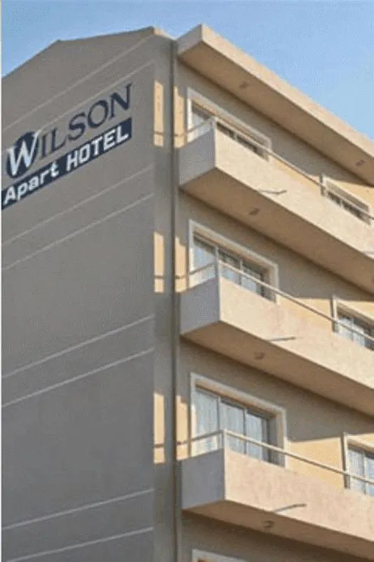 Property building in Wilson Apart Hotel