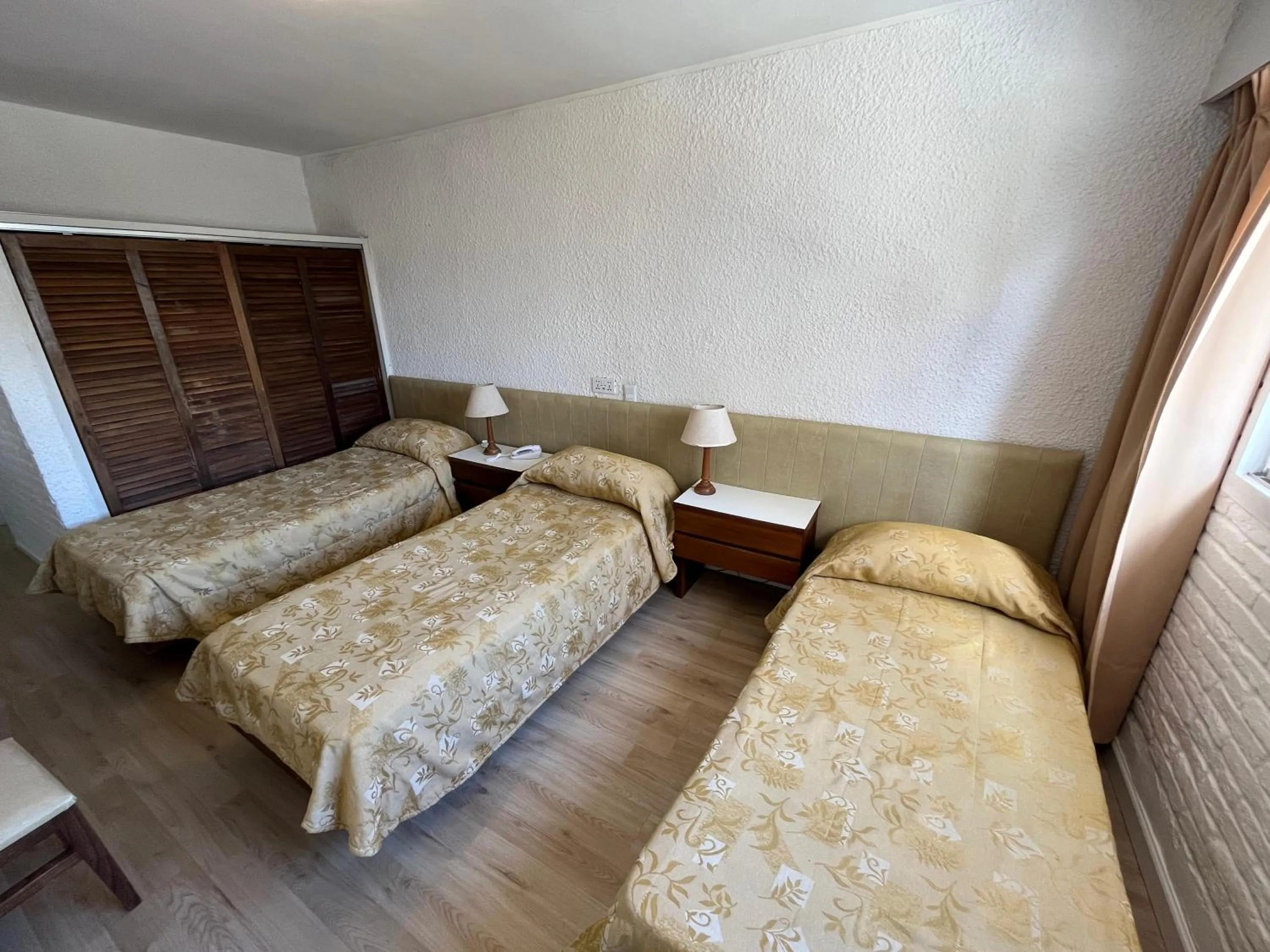 Bed in Punta del Este Shelton Hotel