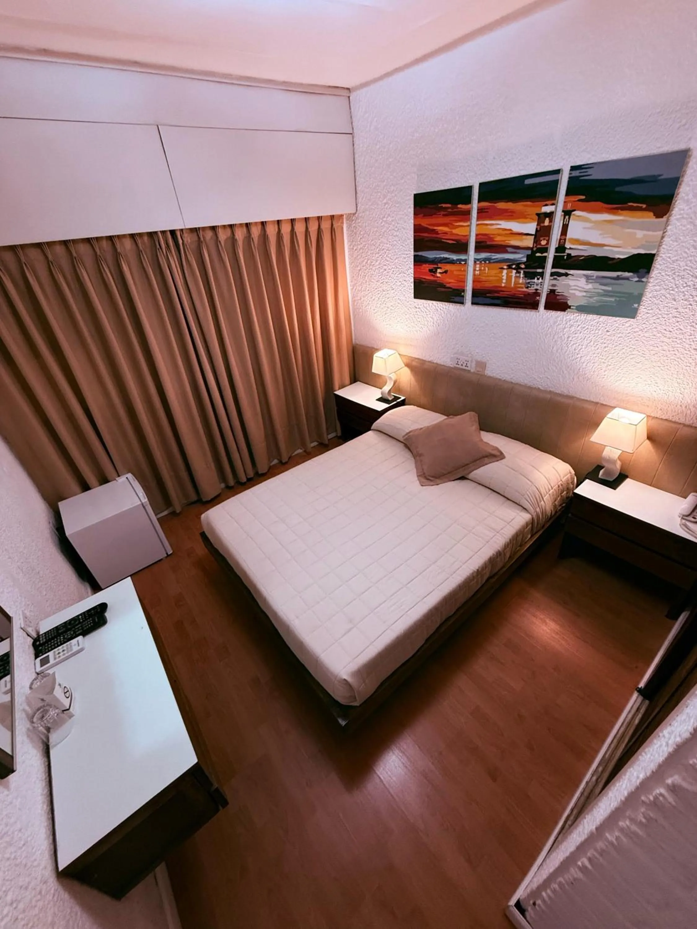 Bed in Punta del Este Shelton Hotel