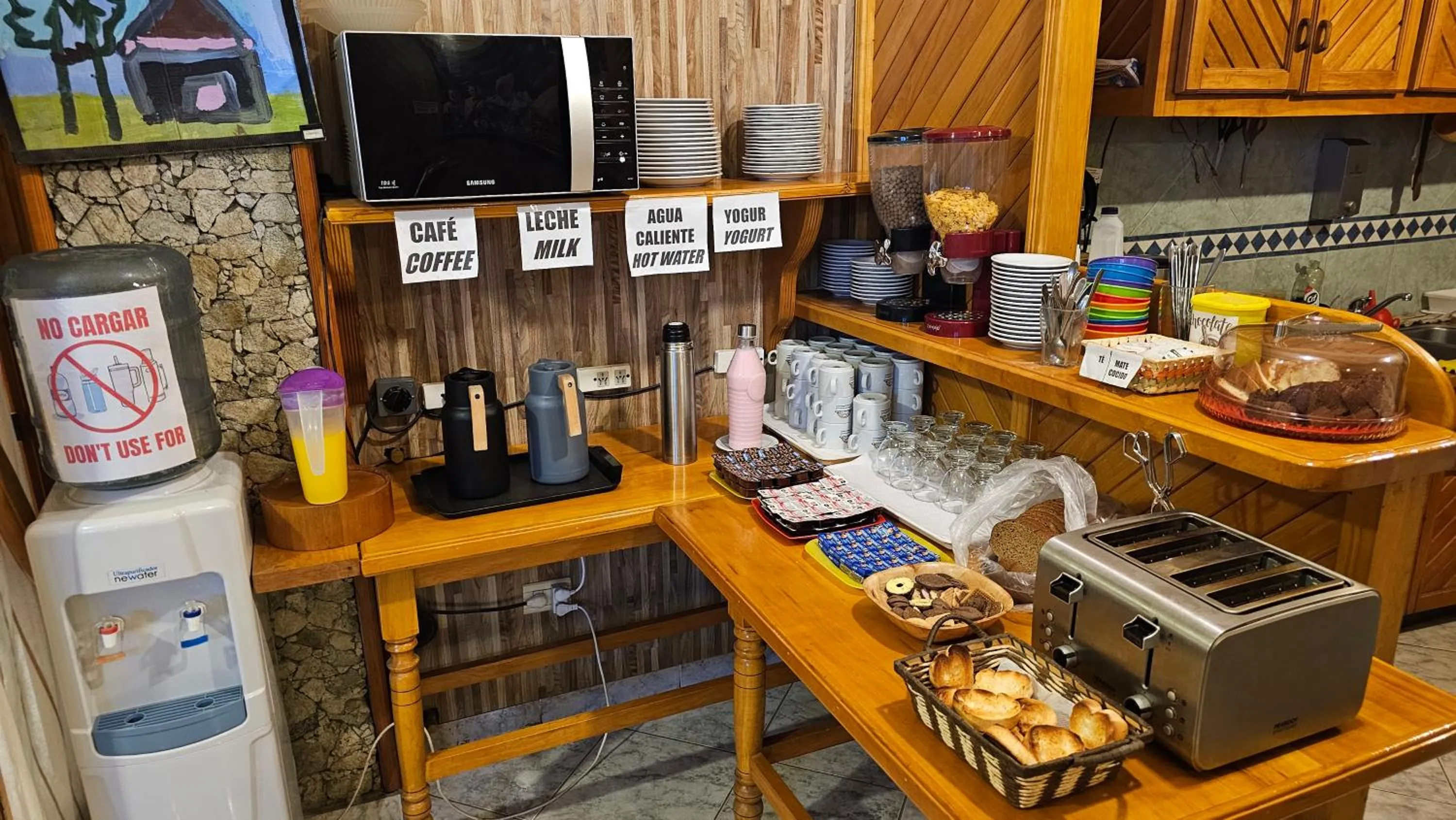 Breakfast in Hosteria Chalp