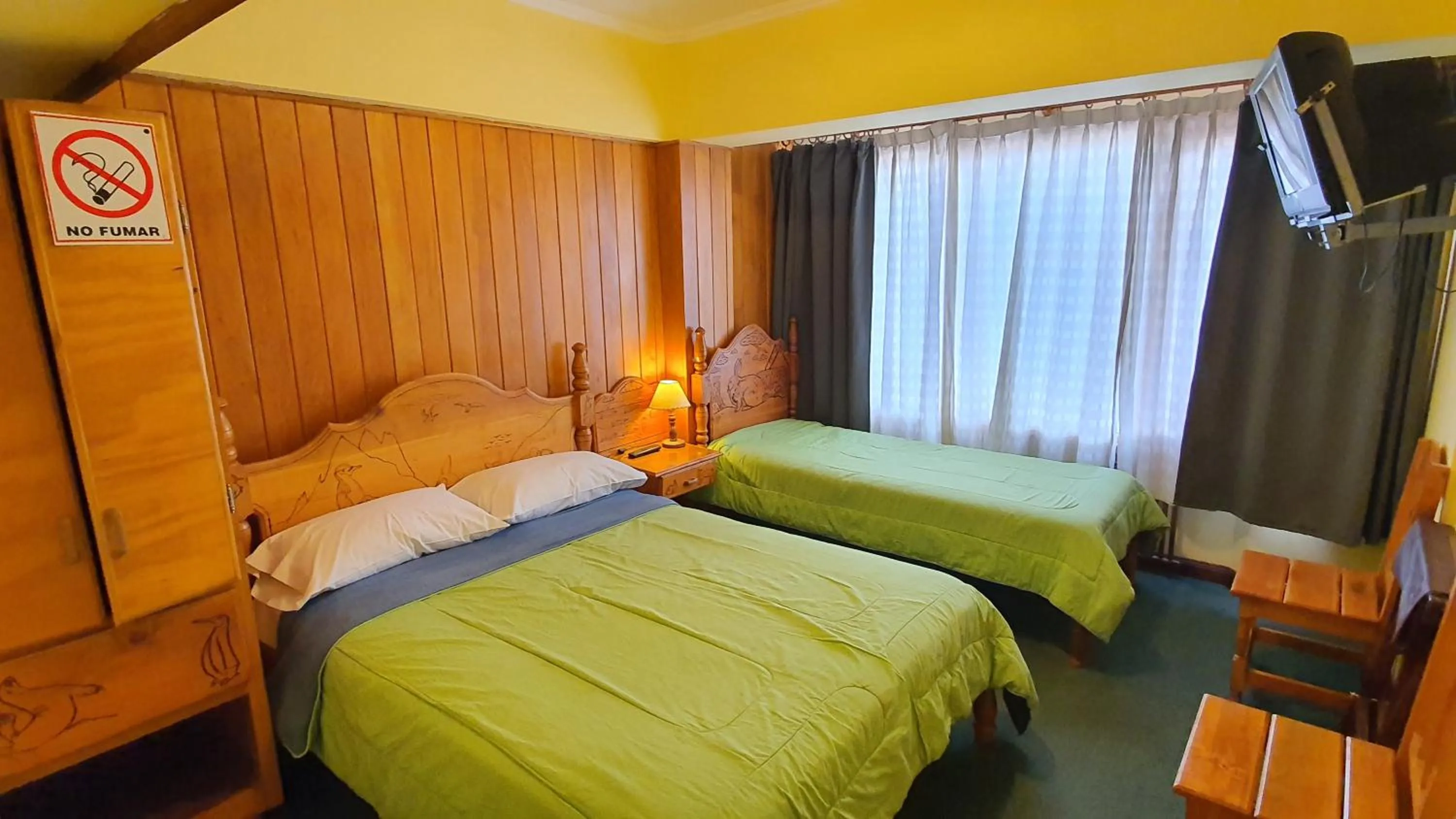 Bedroom, Bed in Hosteria Chalp