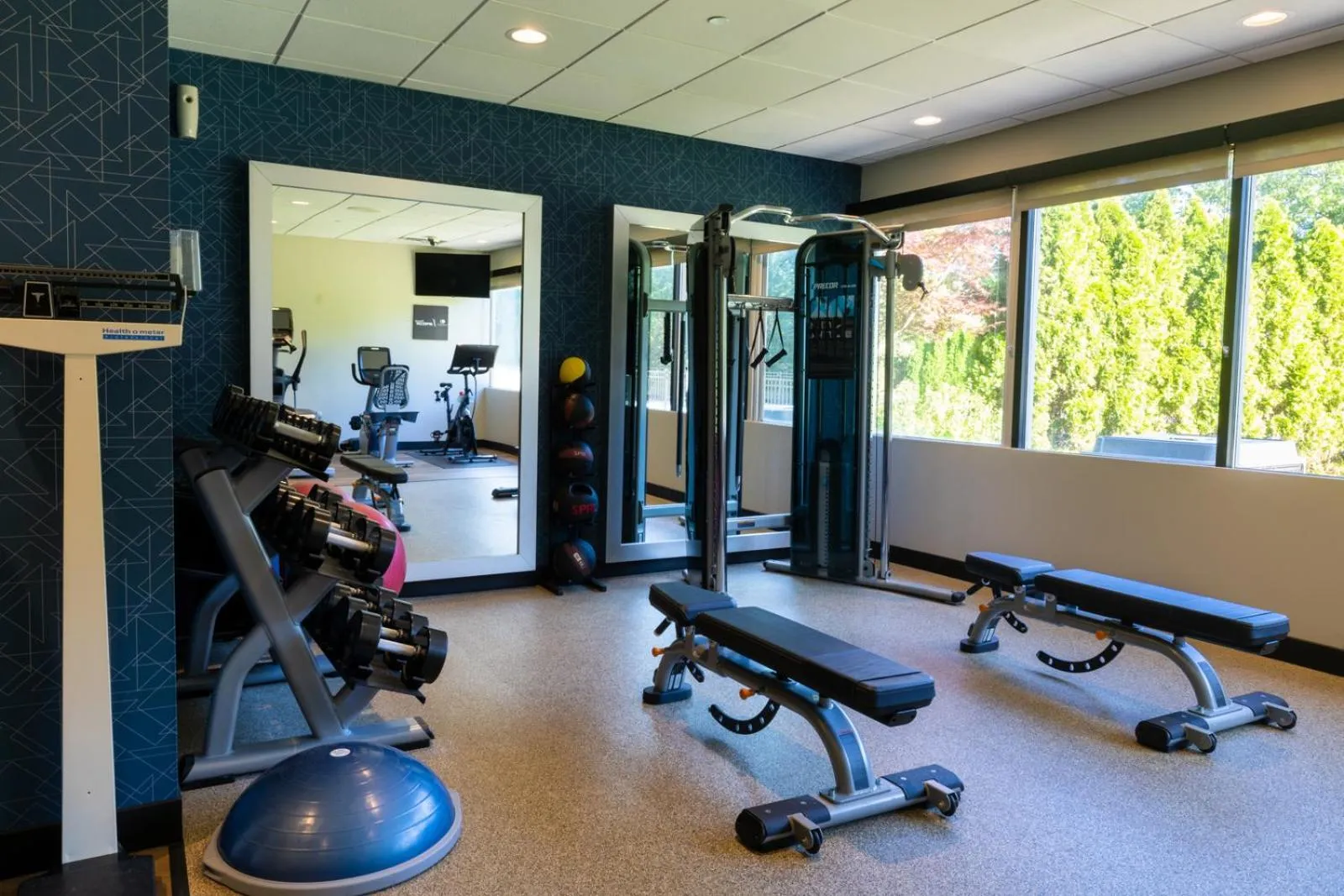 Fitness centre/facilities in DoubleTree by Hilton Tinton Falls-Eatontown