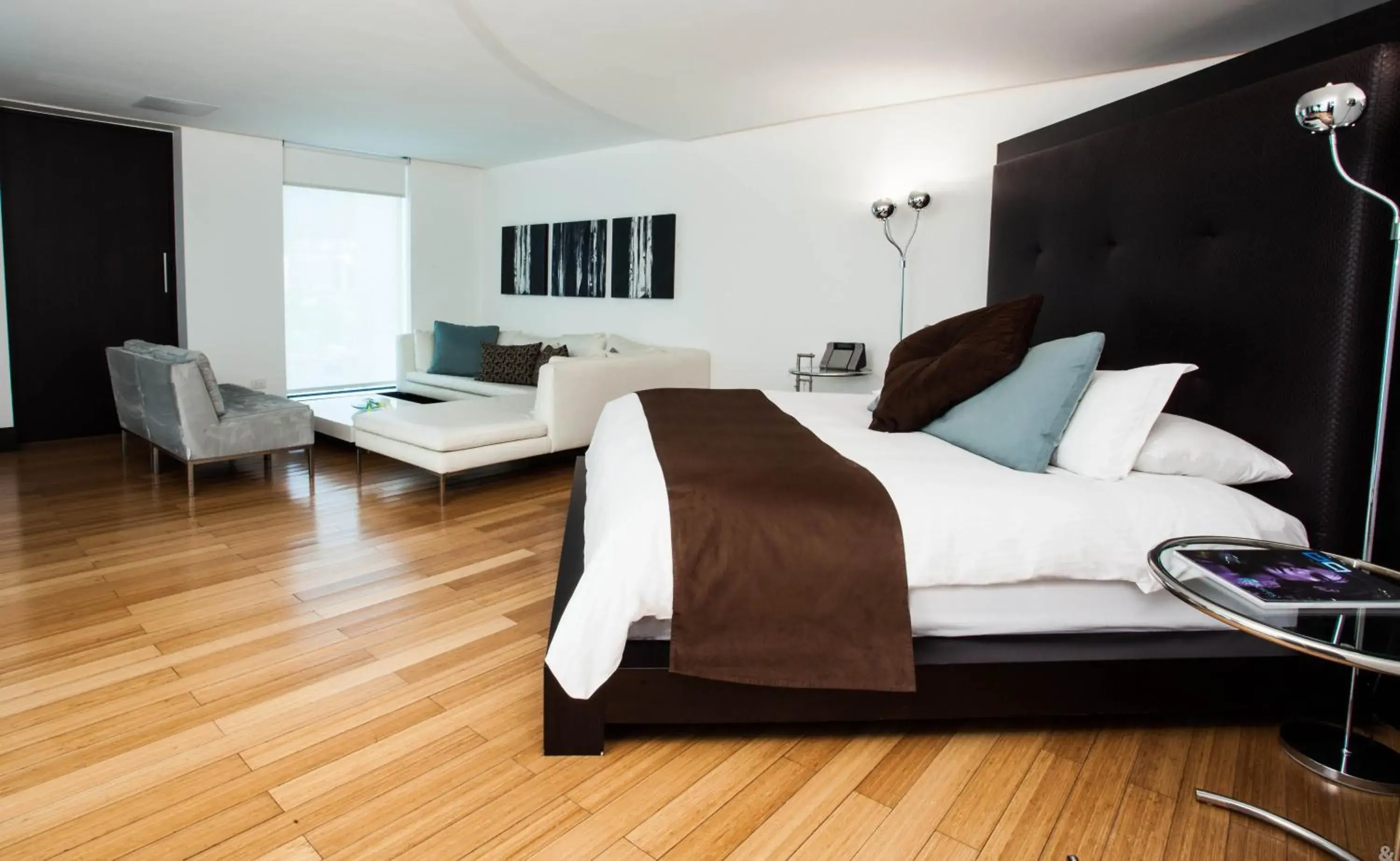 Bed in Le Parc Hotel, Beyond Stars Bed in Le Parc Hotel, Beyond Stars