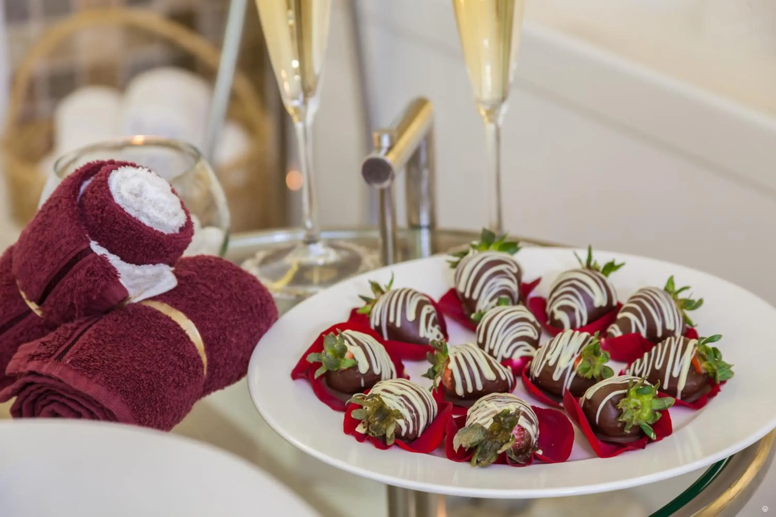 Spa and wellness centre/facilities in Le Parc Hotel, Beyond Stars Spa and wellness centre/facilities in Le Parc Hotel, Beyond Stars